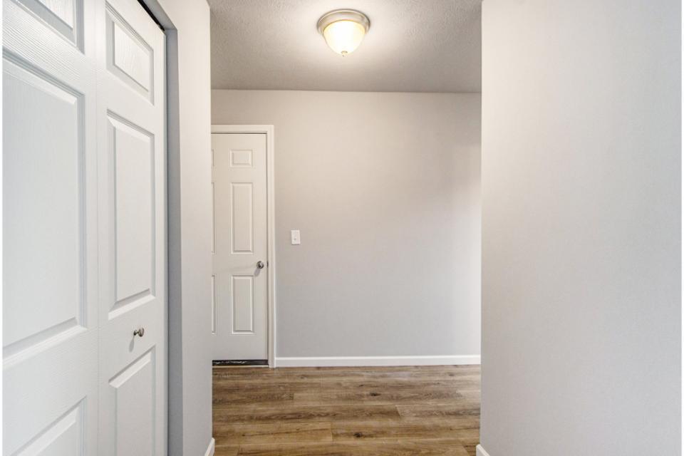 6143 Pollys Path Berrien Springs MI 49103