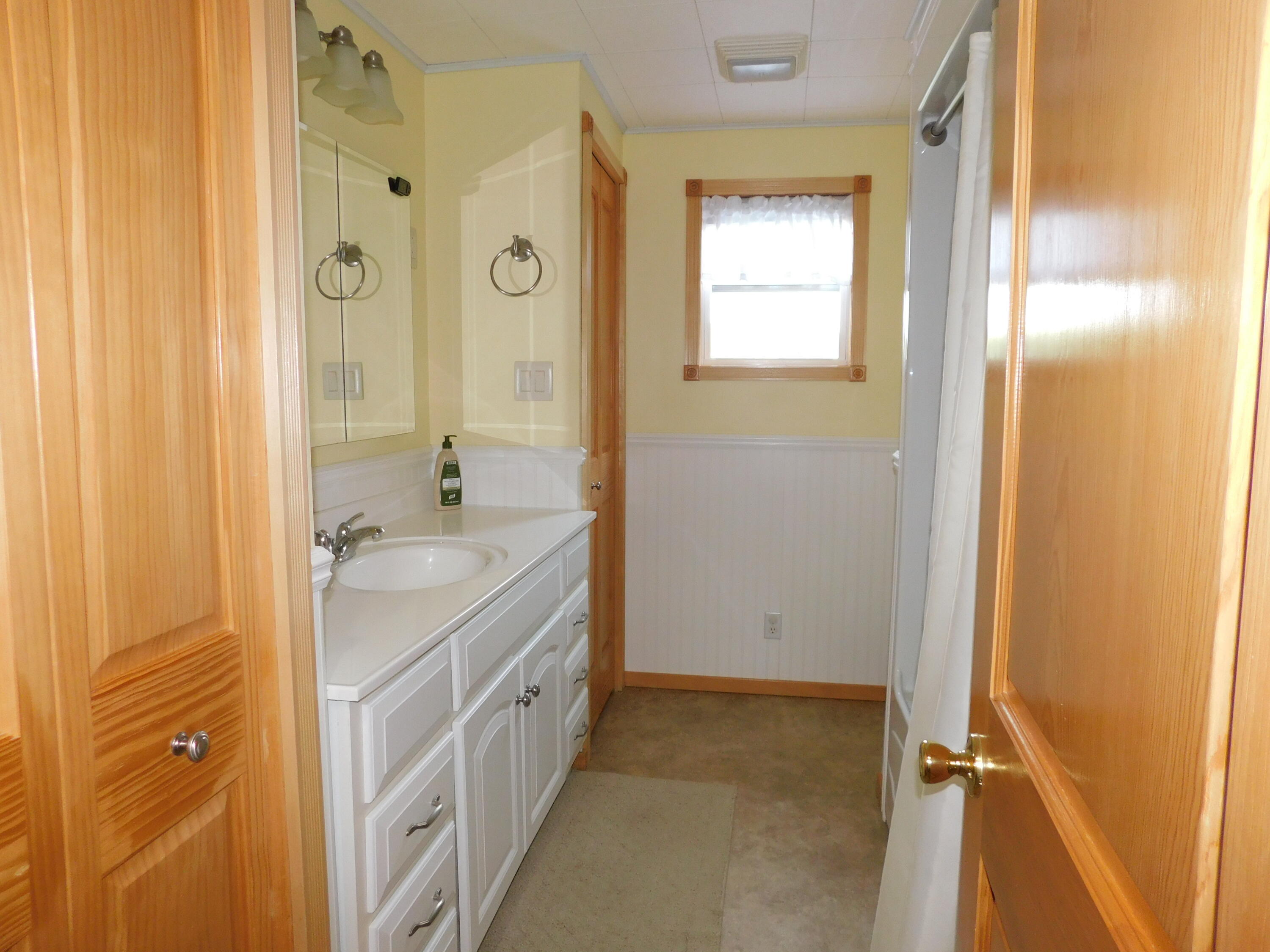 19278 Dutch Settlement Street Cassopolis MI 49031