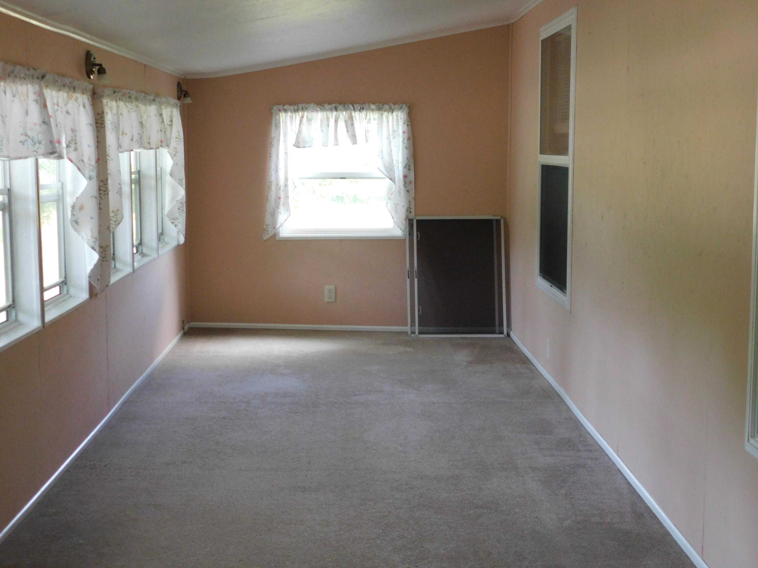 19278 Dutch Settlement Street Cassopolis MI 49031