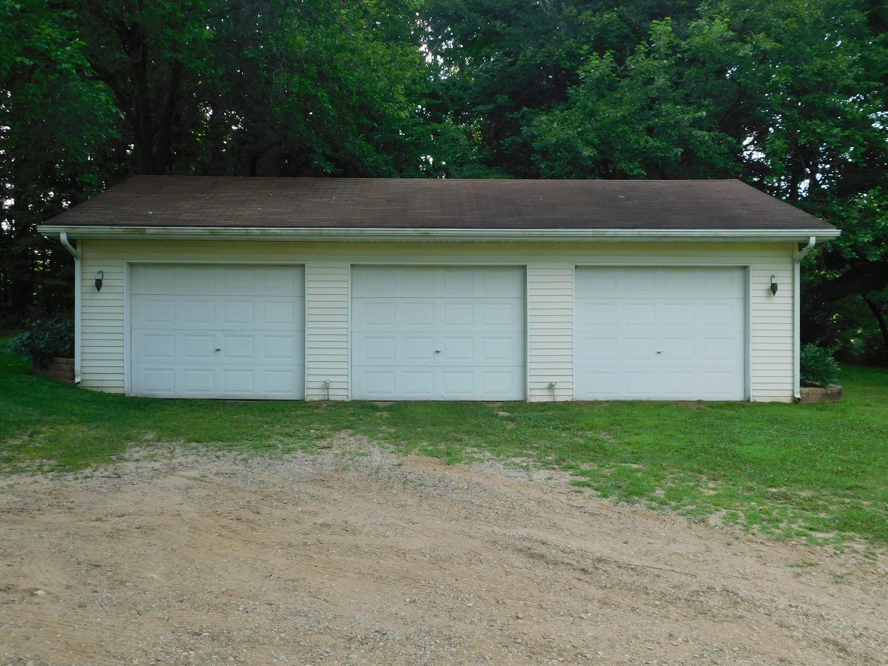 19278 Dutch Settlement Street Cassopolis MI 49031