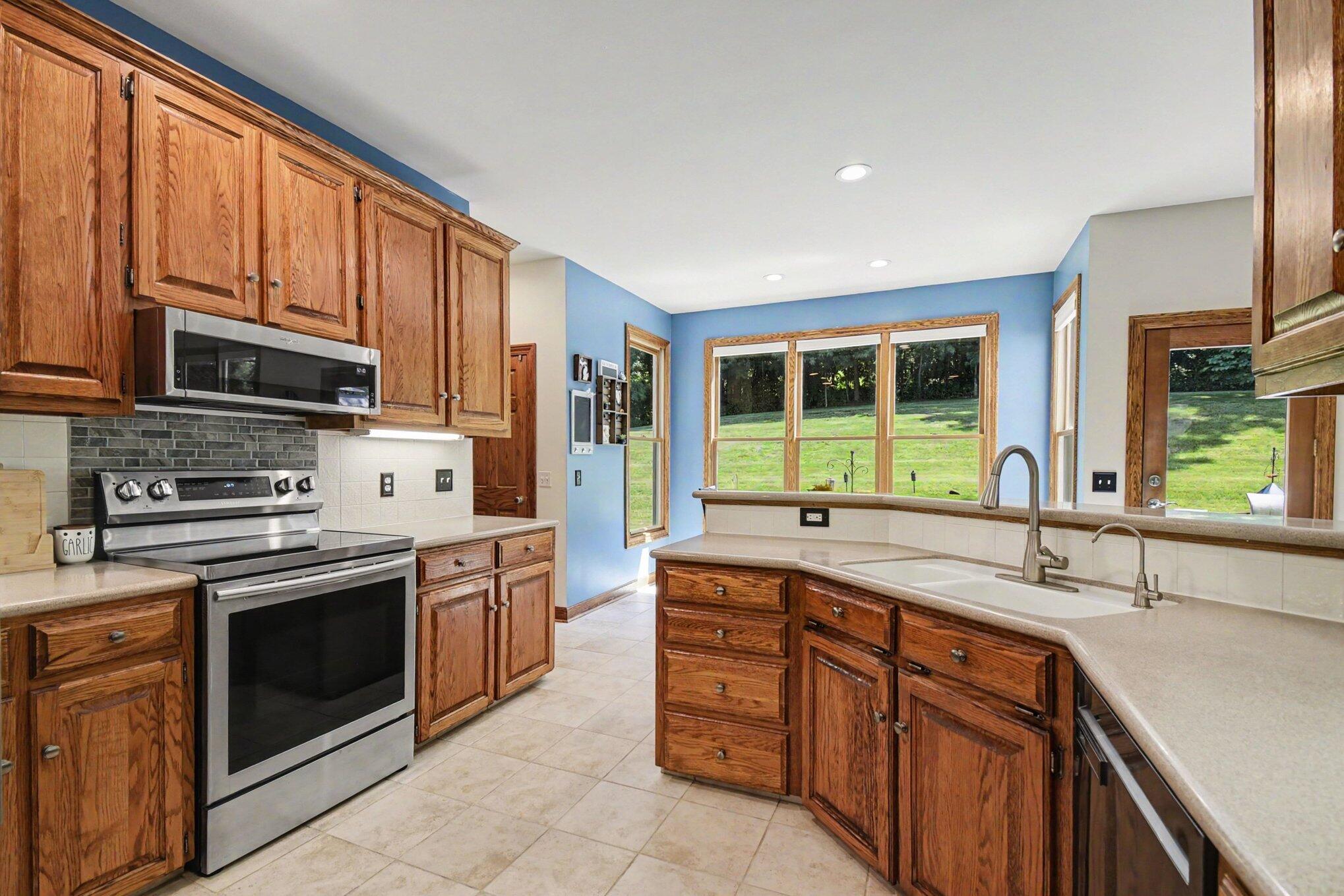 3004 Cooks Meadow Drive NE Grand Rapids MI 49525
