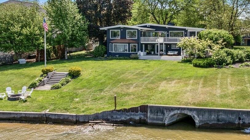 437 Graafschap Road Holland MI 49423