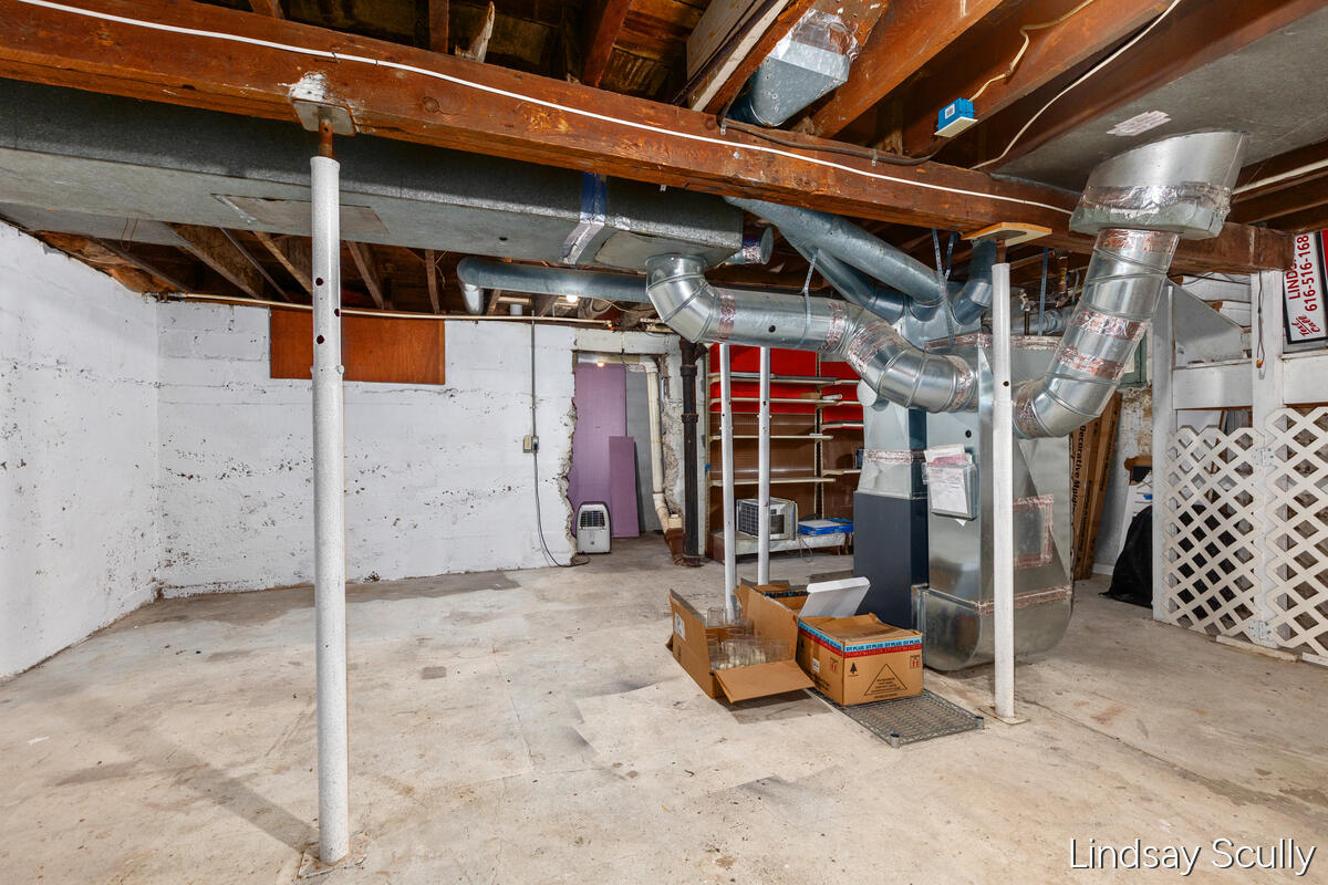 1205 Valley Avenue NW Grand Rapids MI 49504