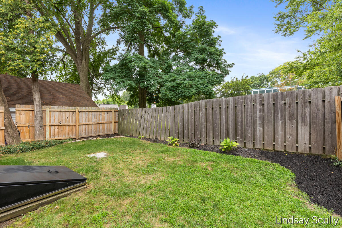 1205 Valley Avenue NW Grand Rapids MI 49504