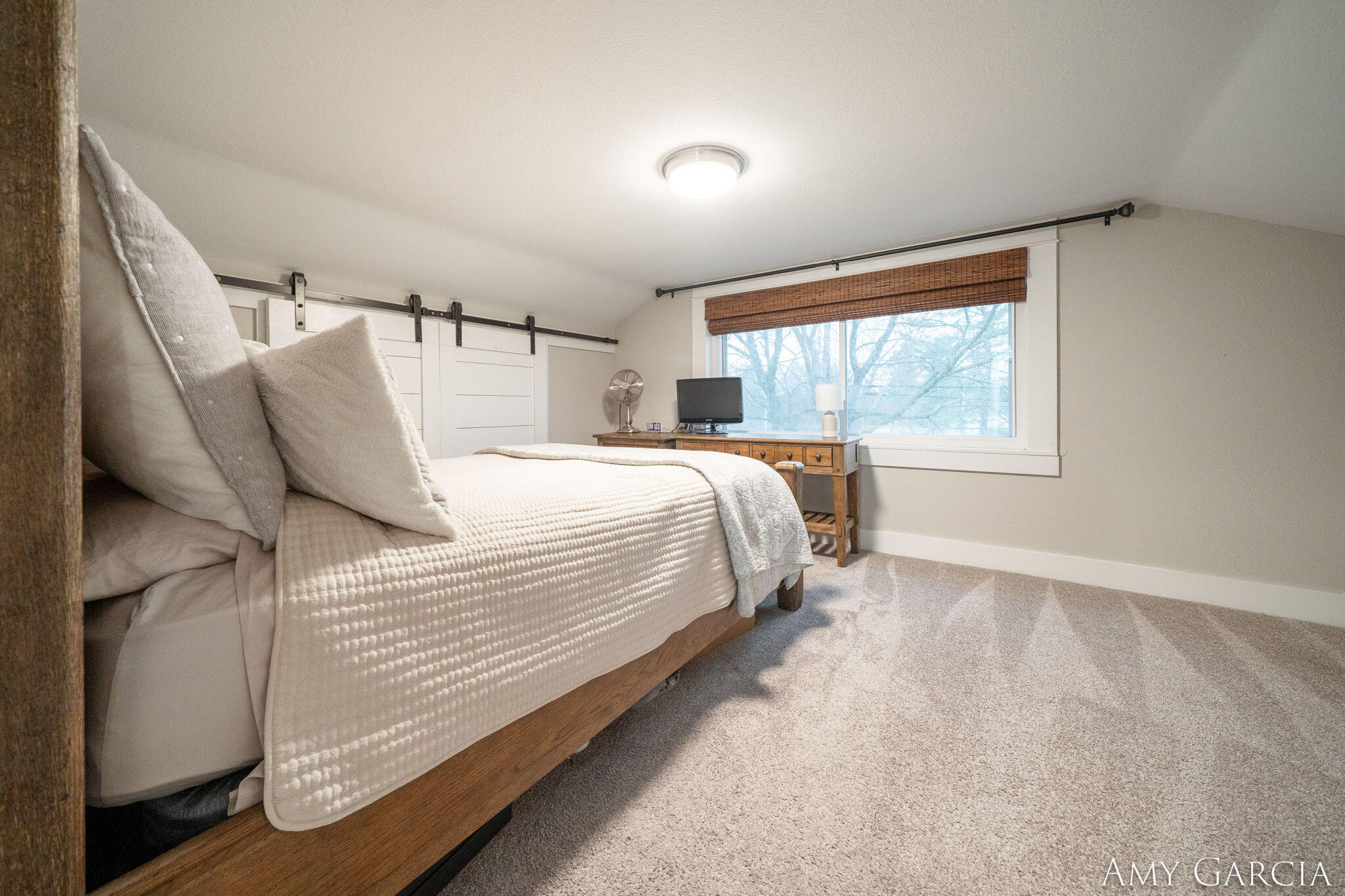 6387 Cascade Road SE Grand Rapids MI 49546