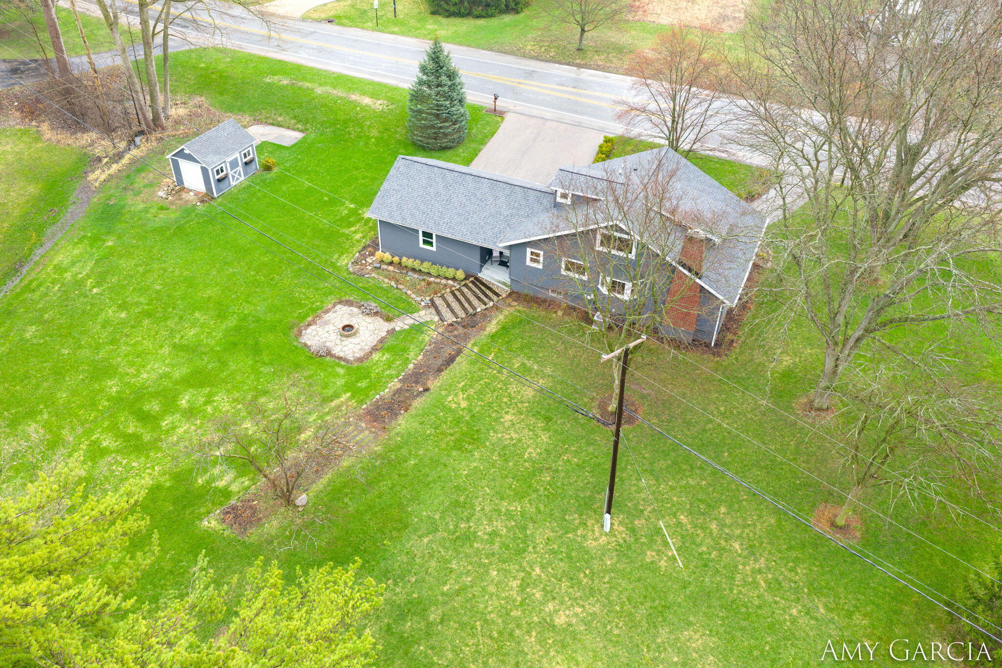 6387 Cascade Road SE Grand Rapids MI 49546