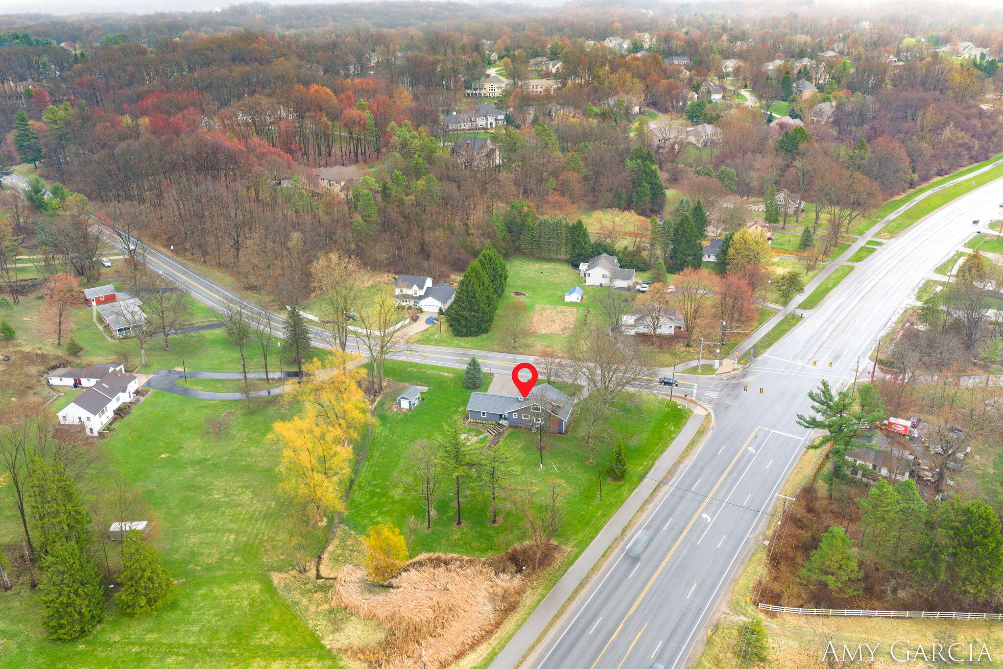 6387 Cascade Road SE Grand Rapids MI 49546