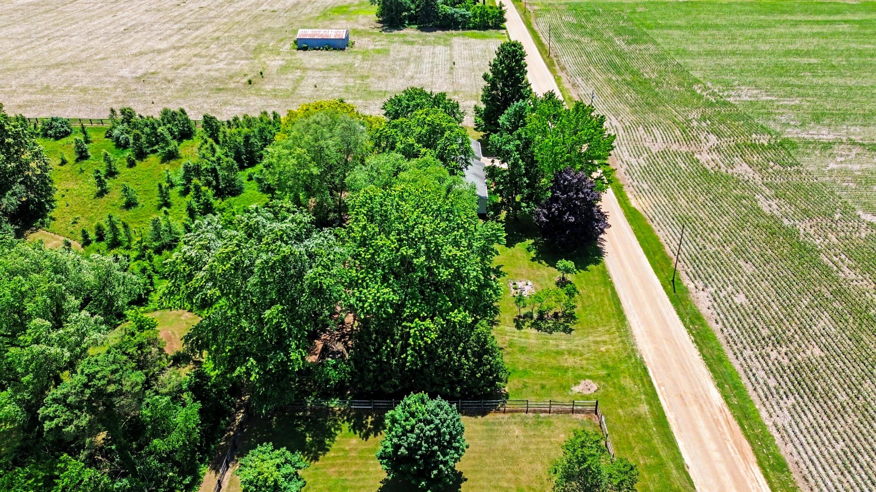 3421 Wyant Road Niles MI 49120