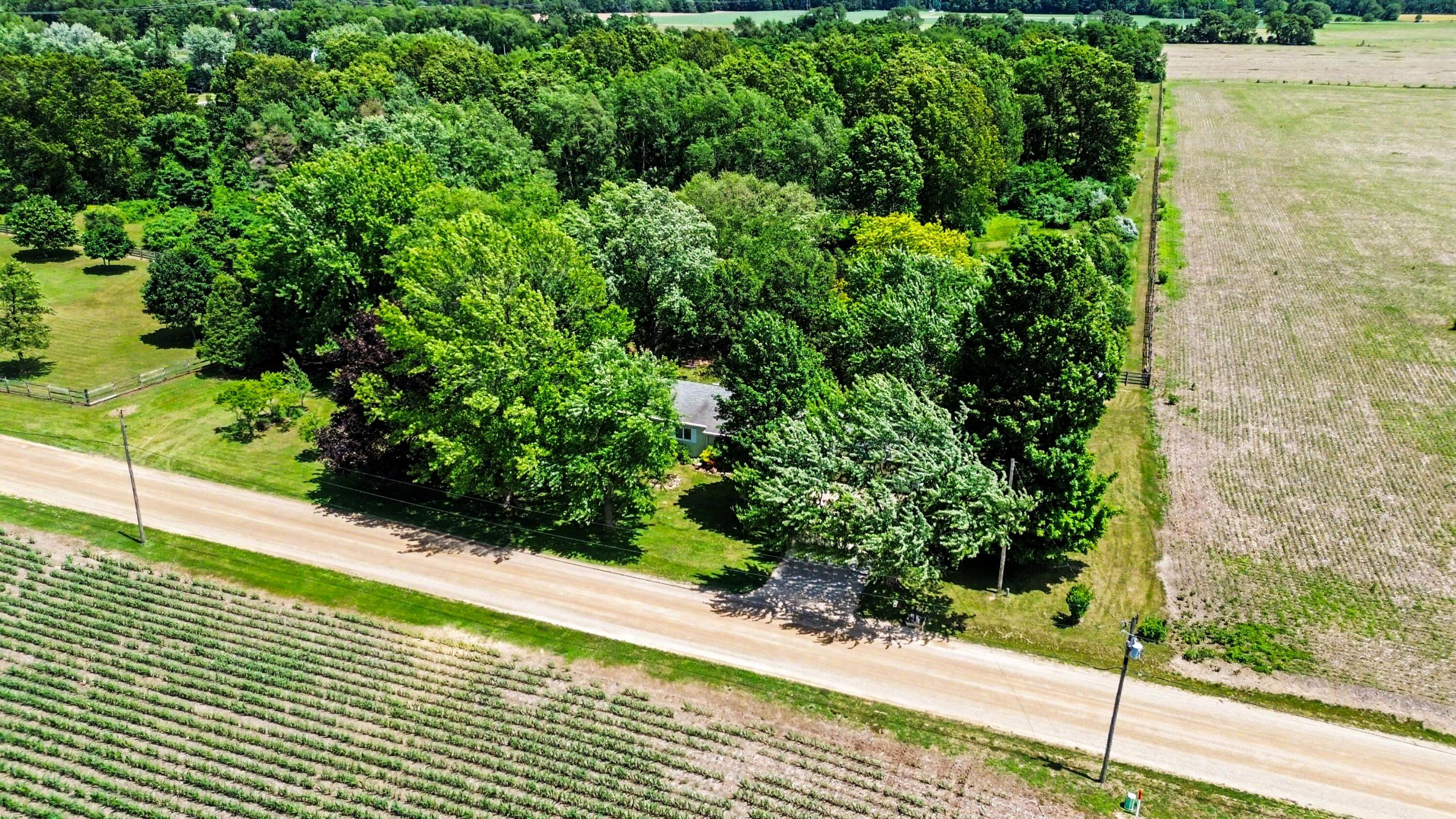 3421 Wyant Road Niles MI 49120