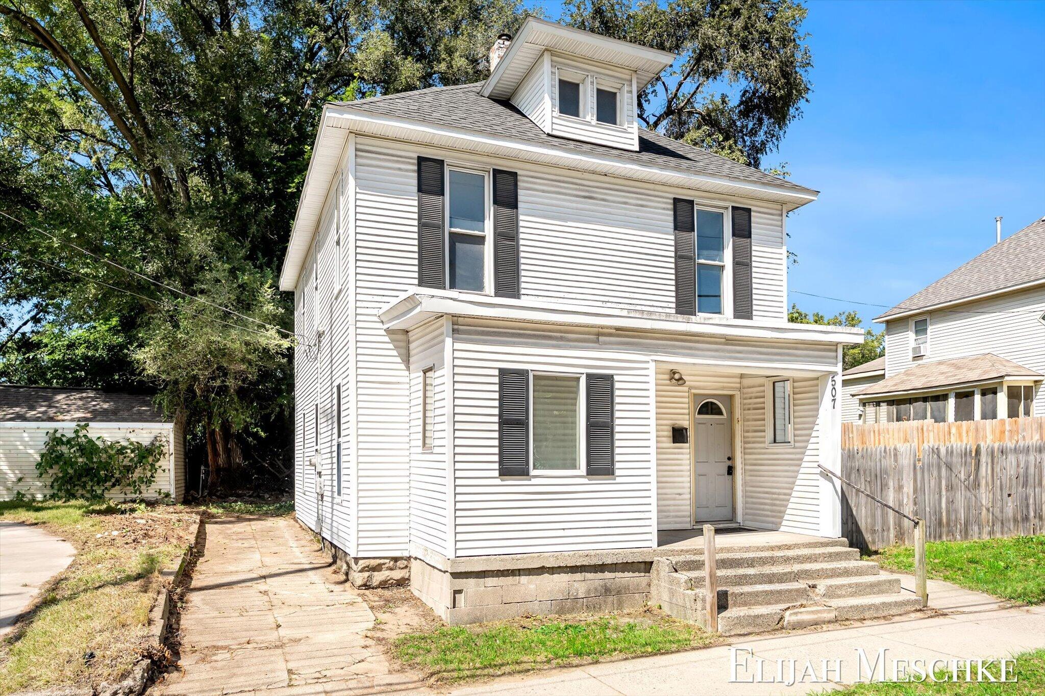 507 Fuller Avenue SE Grand Rapids MI 49506
