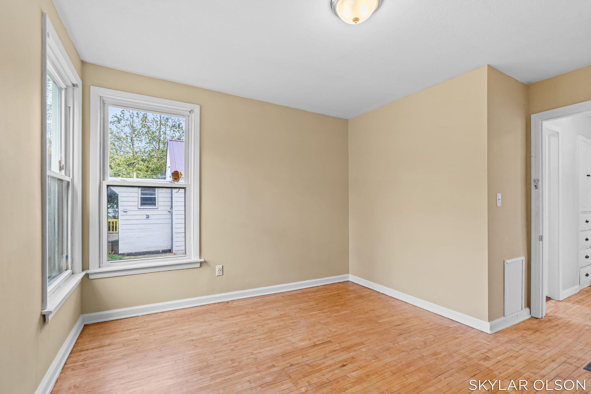 2153 Philo Avenue Muskegon MI 49441