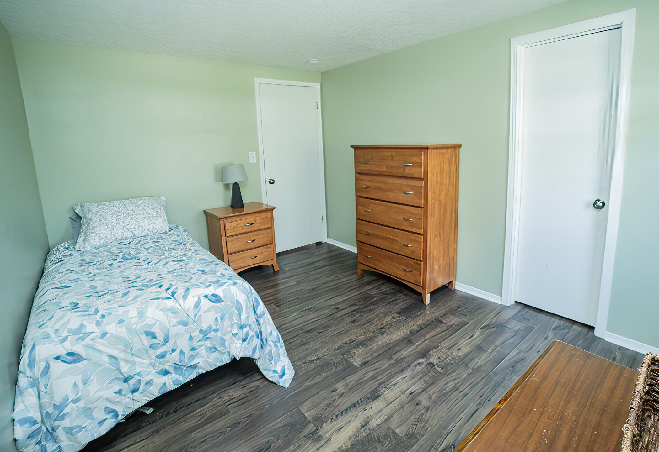 1525 Lenox Road SE Grand Rapids MI 49506