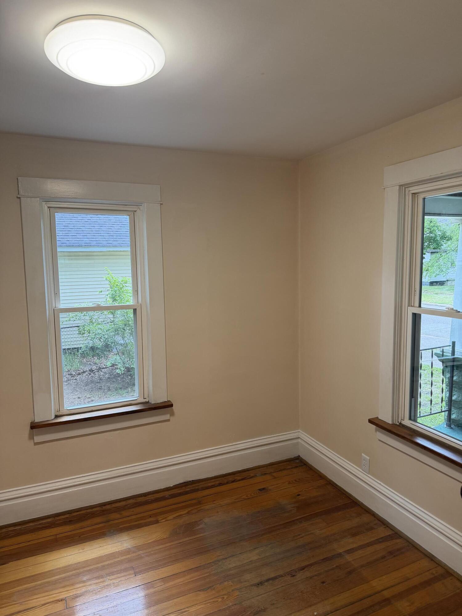 782 Evanston Avenue Muskegon MI 49442