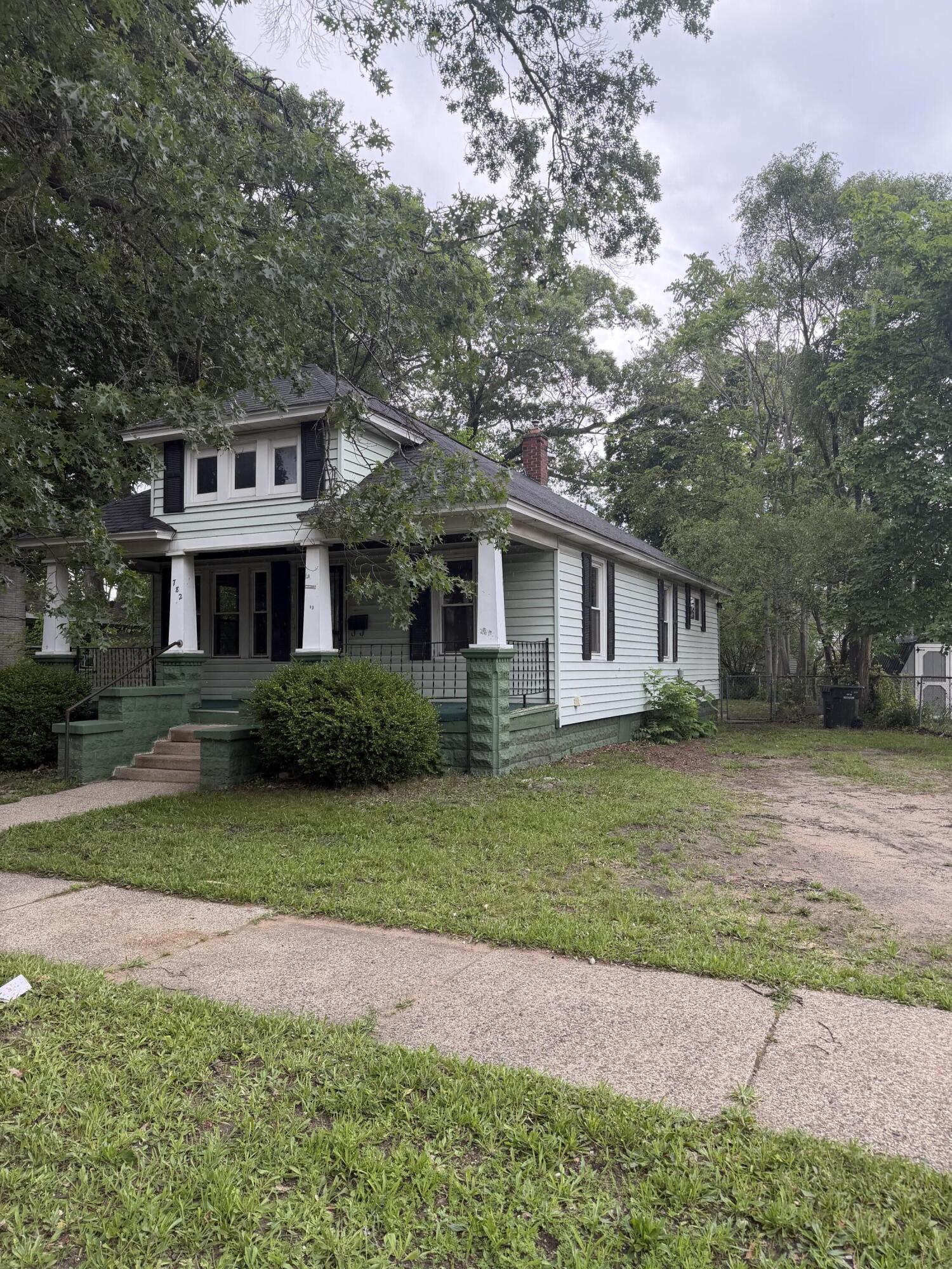 782 Evanston Avenue Muskegon MI 49442