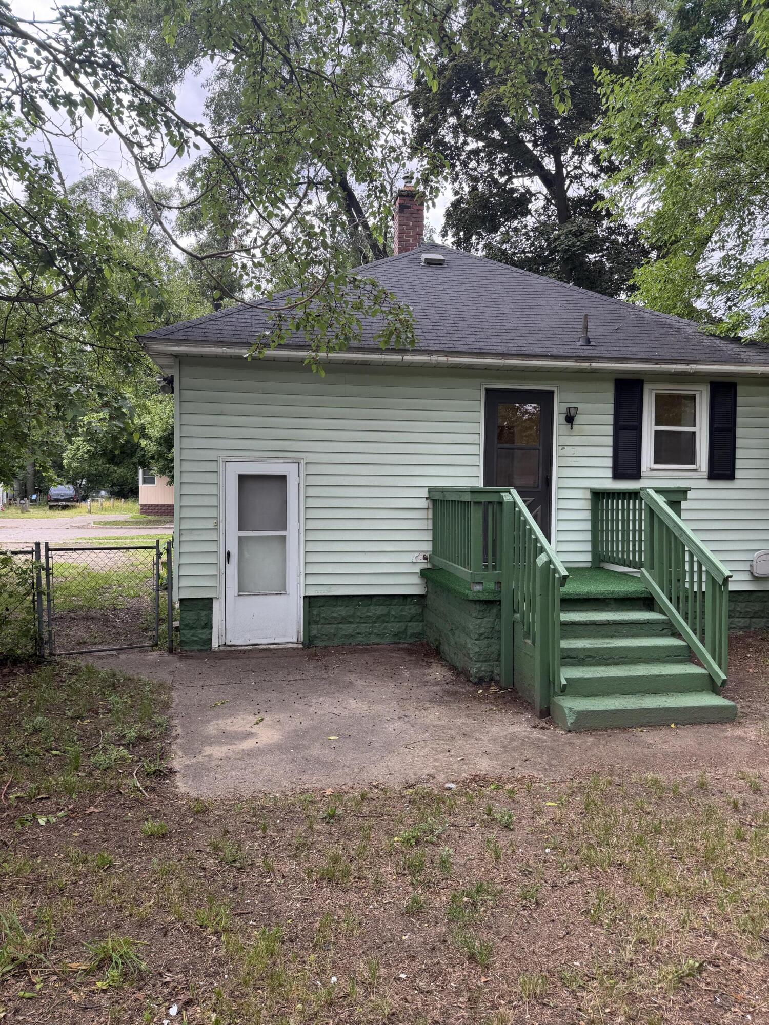782 Evanston Avenue Muskegon MI 49442