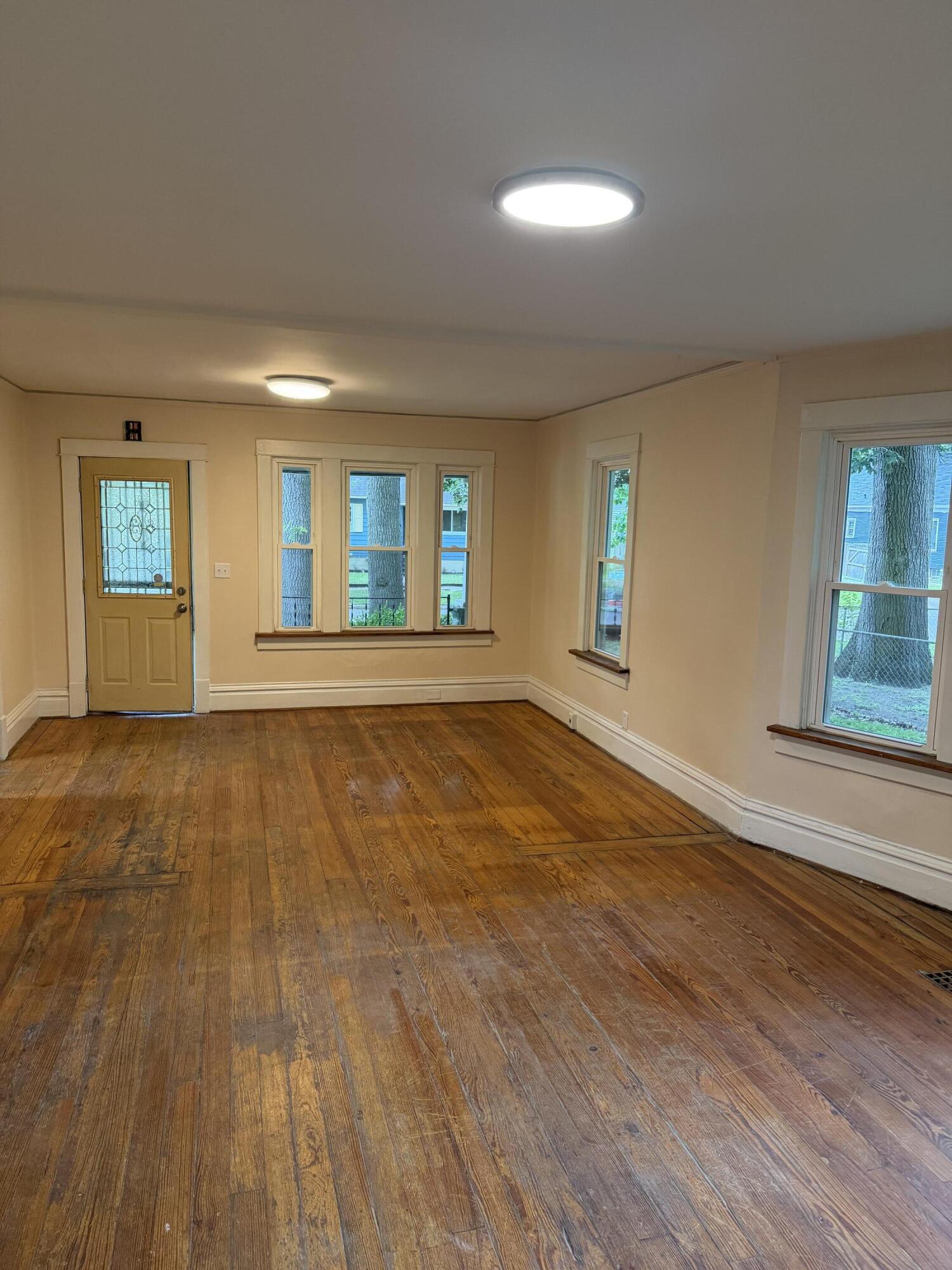 782 Evanston Avenue Muskegon MI 49442