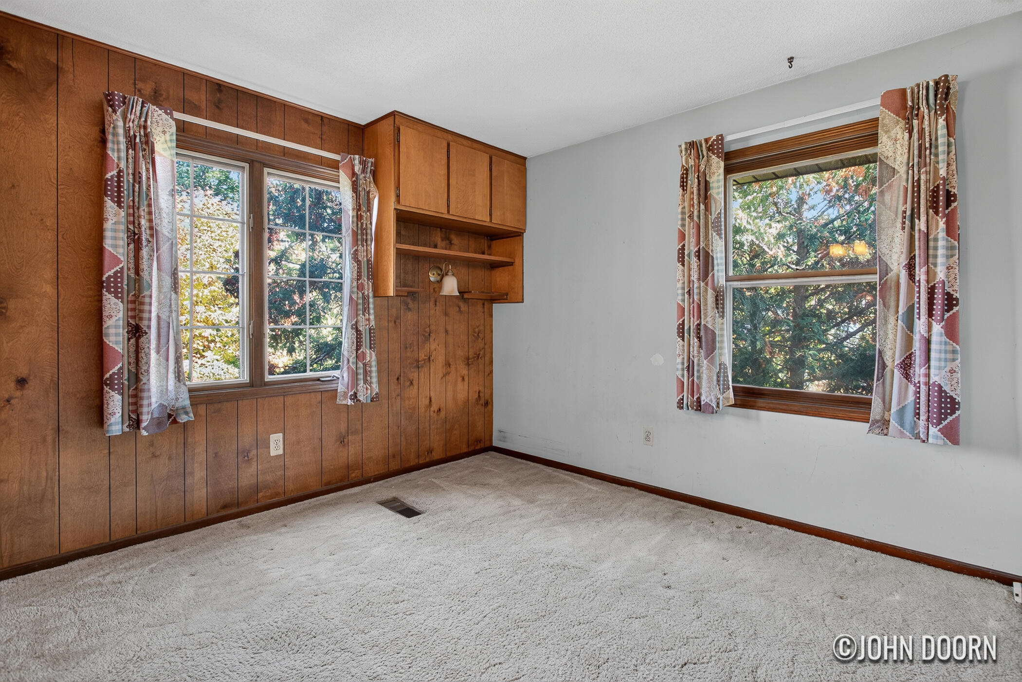 3354 Devon Drive NE Grand Rapids MI 49546