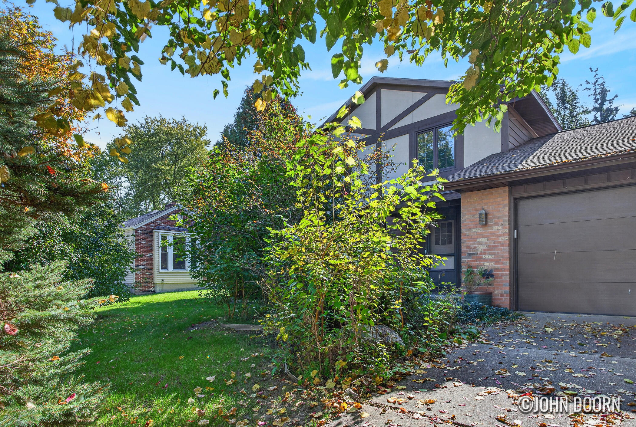 3354 Devon Drive NE Grand Rapids MI 49546