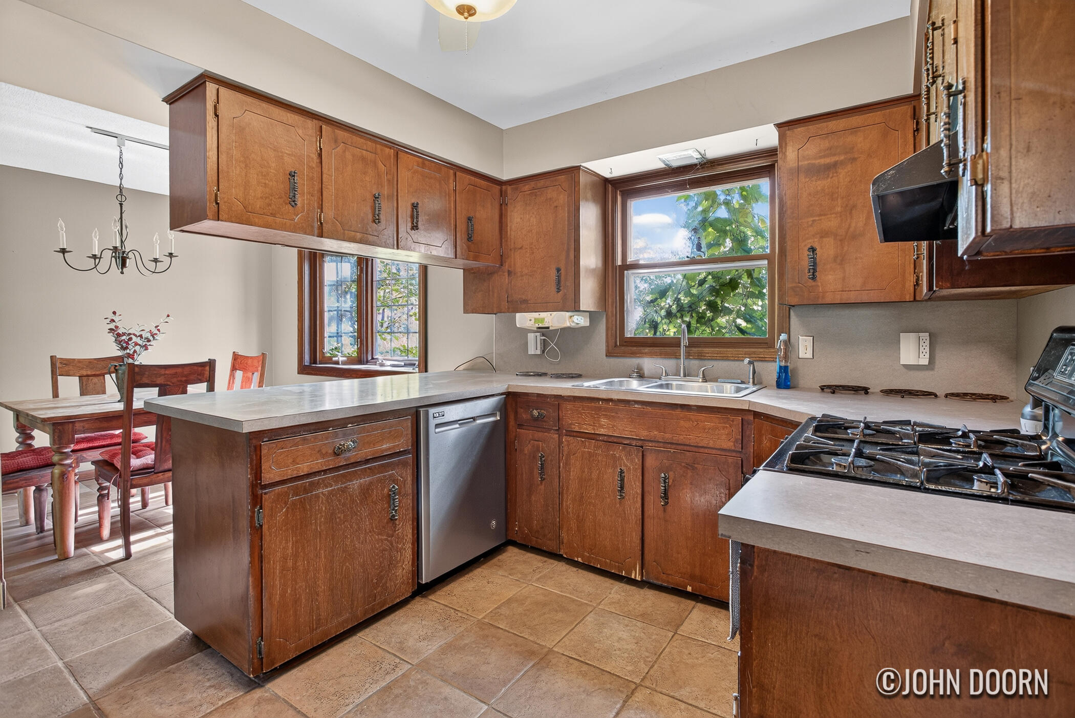 3354 Devon Drive NE Grand Rapids MI 49546