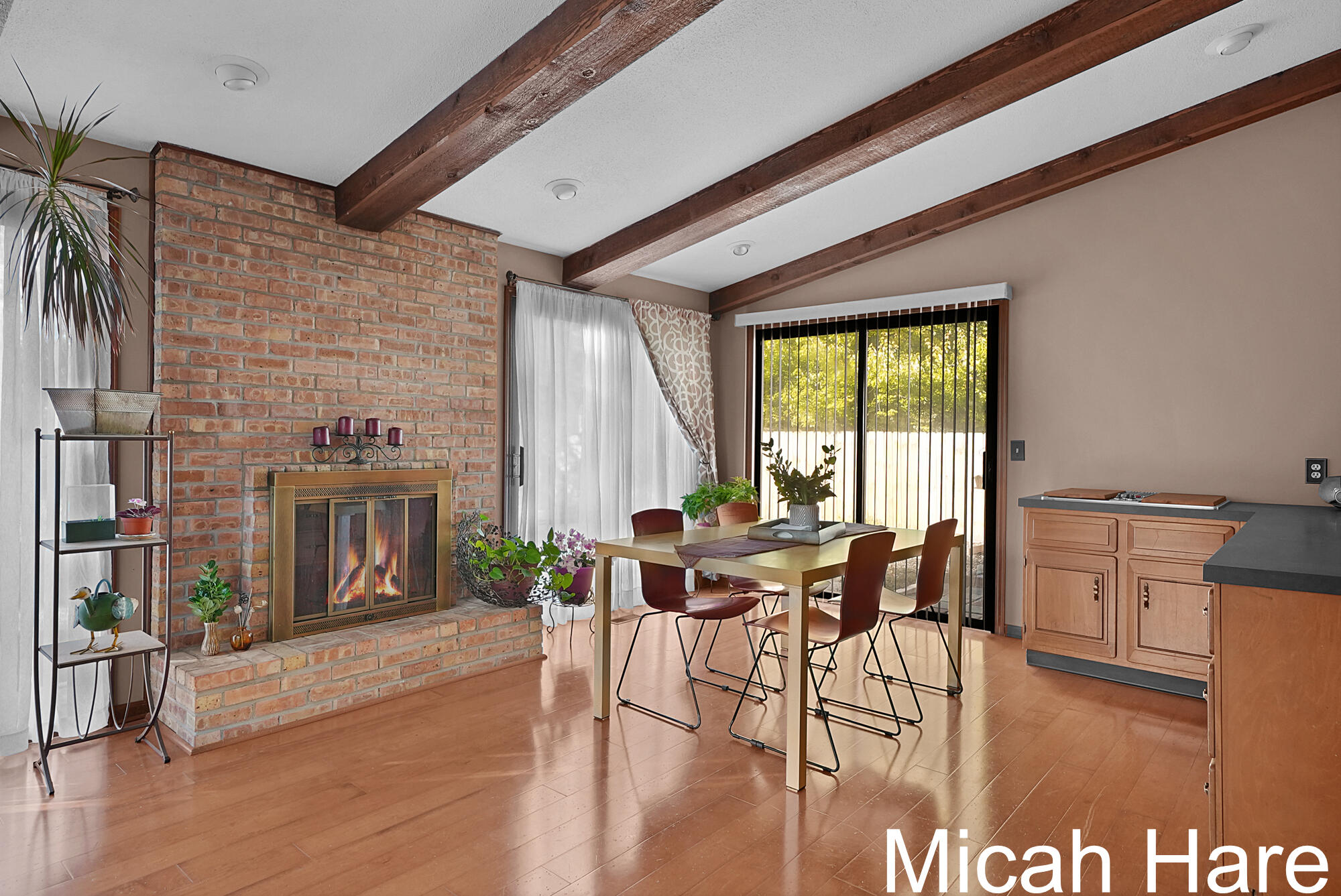 4215 Weymouth Drive SE Grand Rapids MI 49508