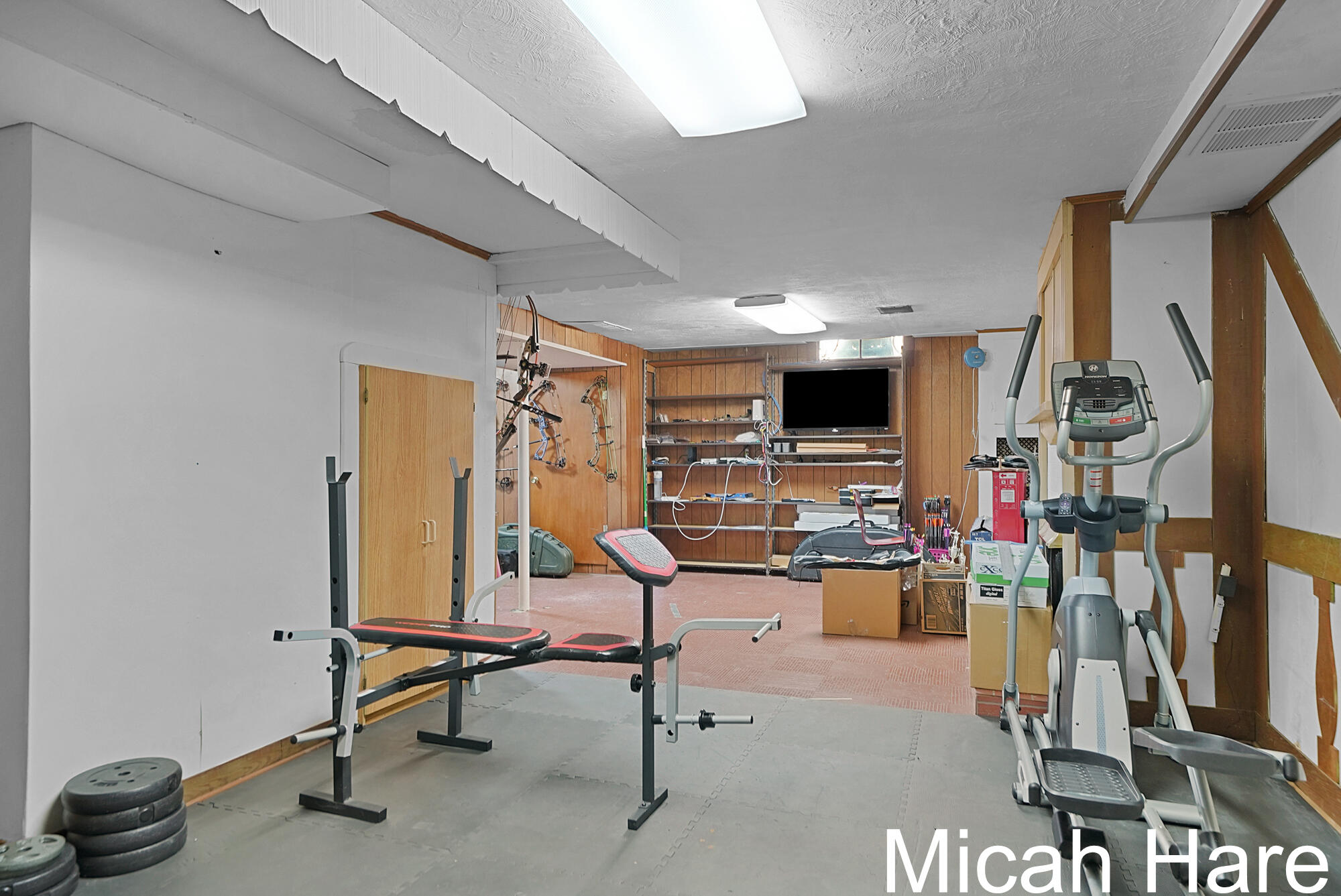 4215 Weymouth Drive SE Grand Rapids MI 49508