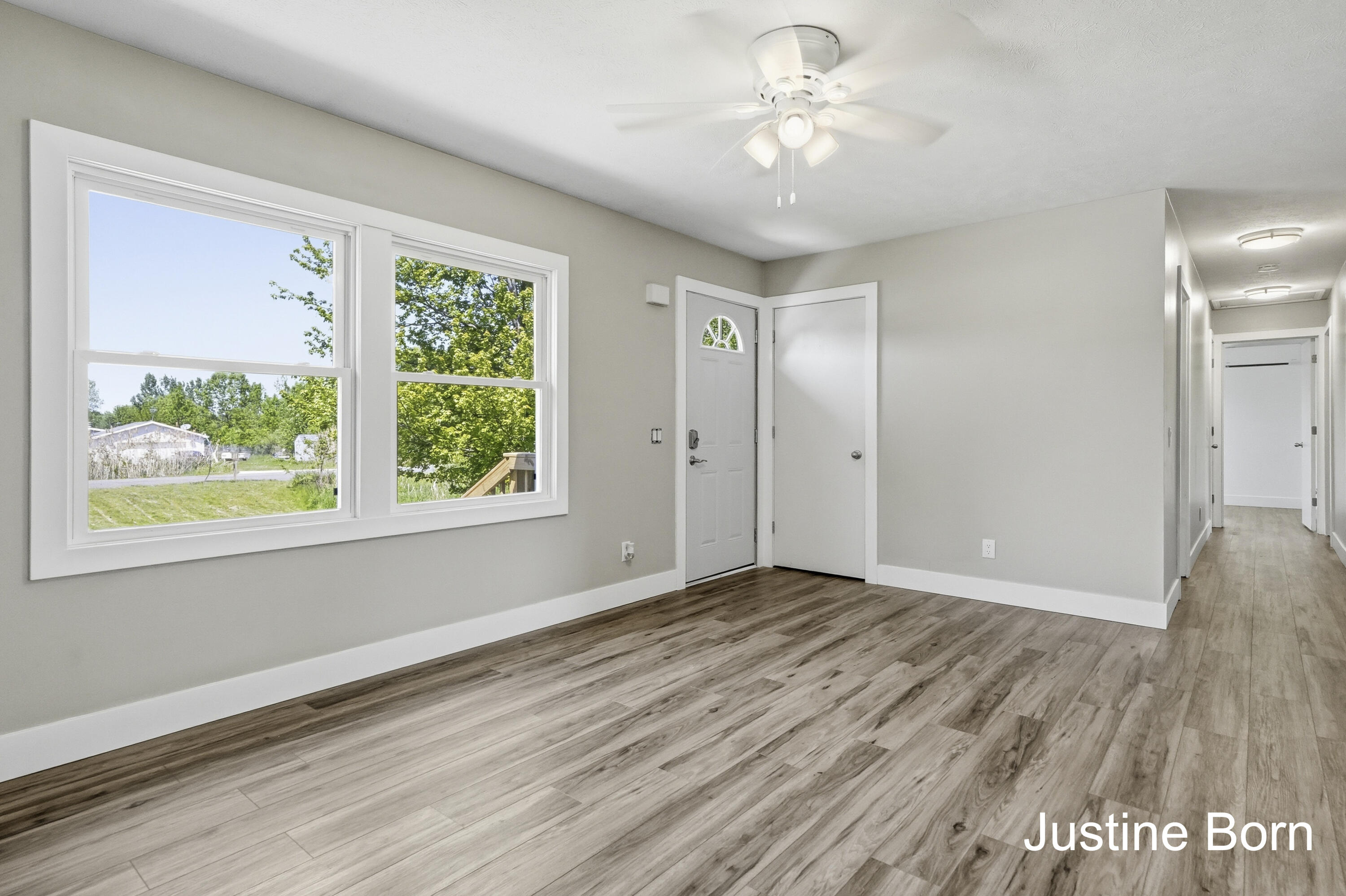 8620 11 Mile Road NE Rockford MI 49341
