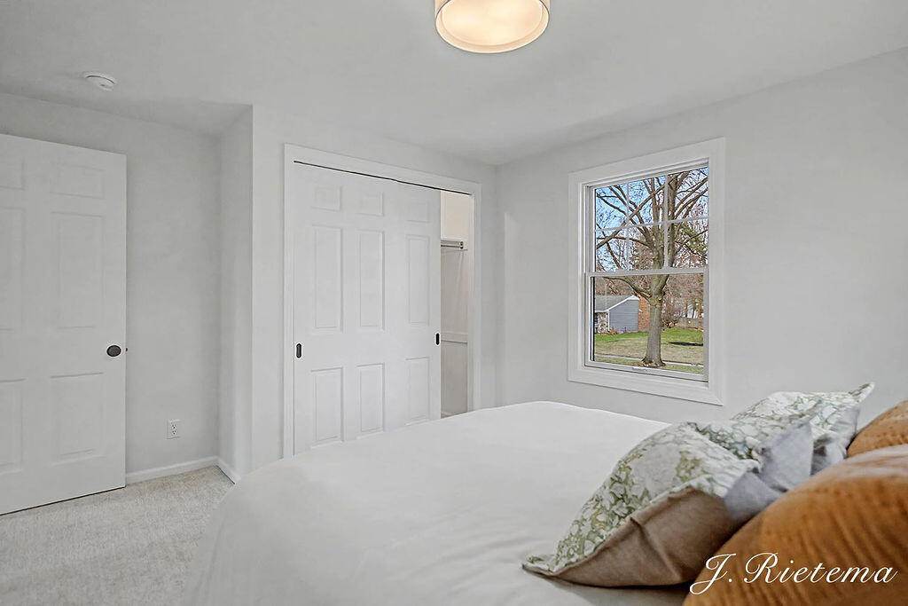 2150 Onekama Drive SE Grand Rapids MI 49506
