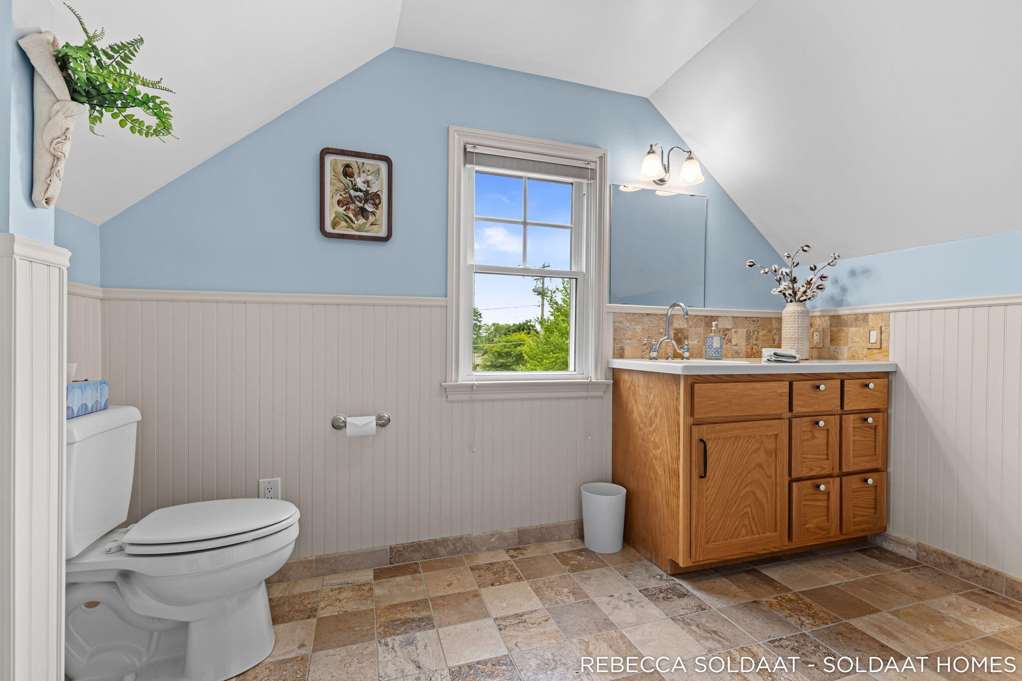 409 Marywood Drive NE Grand Rapids MI 49505