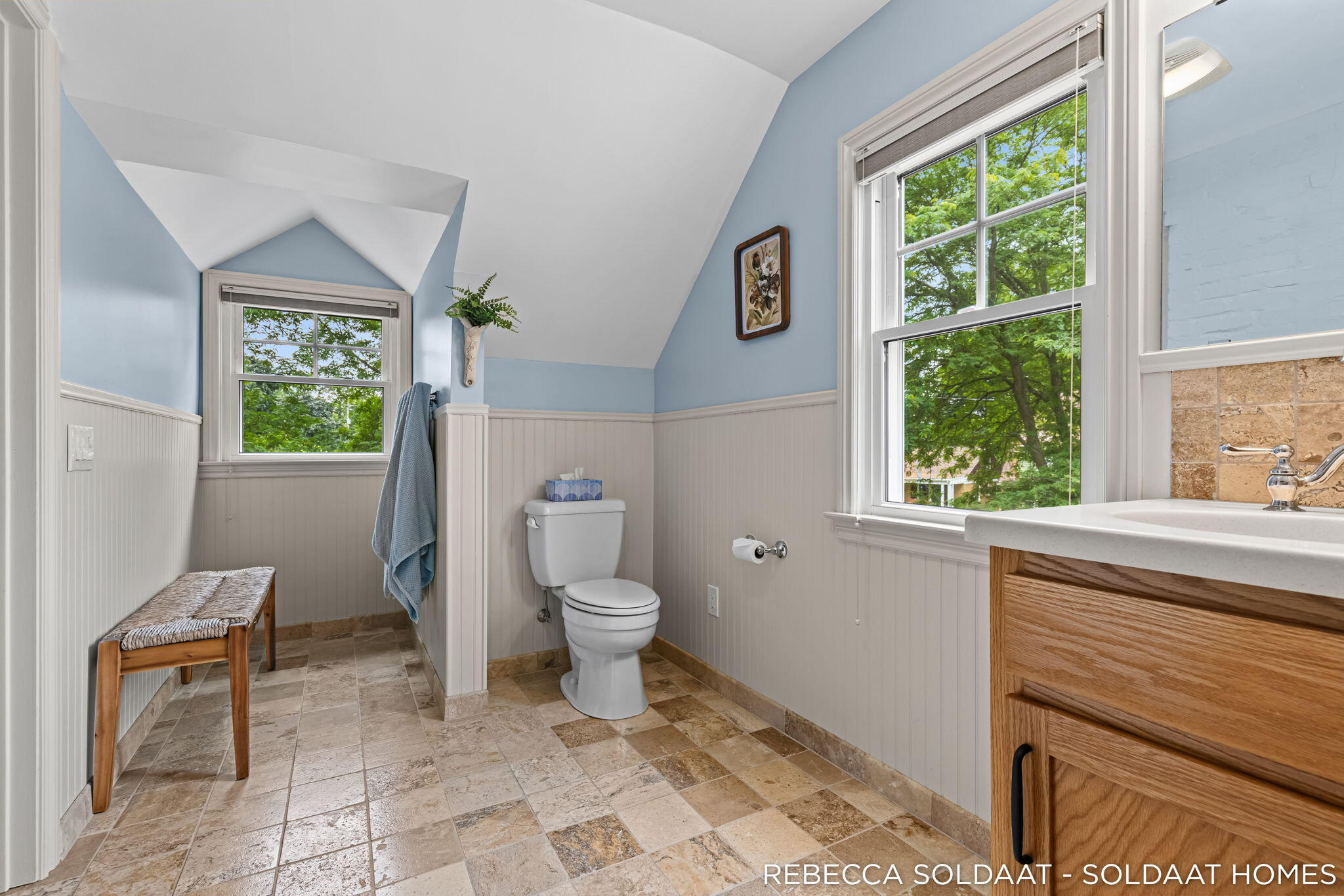 409 Marywood Drive NE Grand Rapids MI 49505