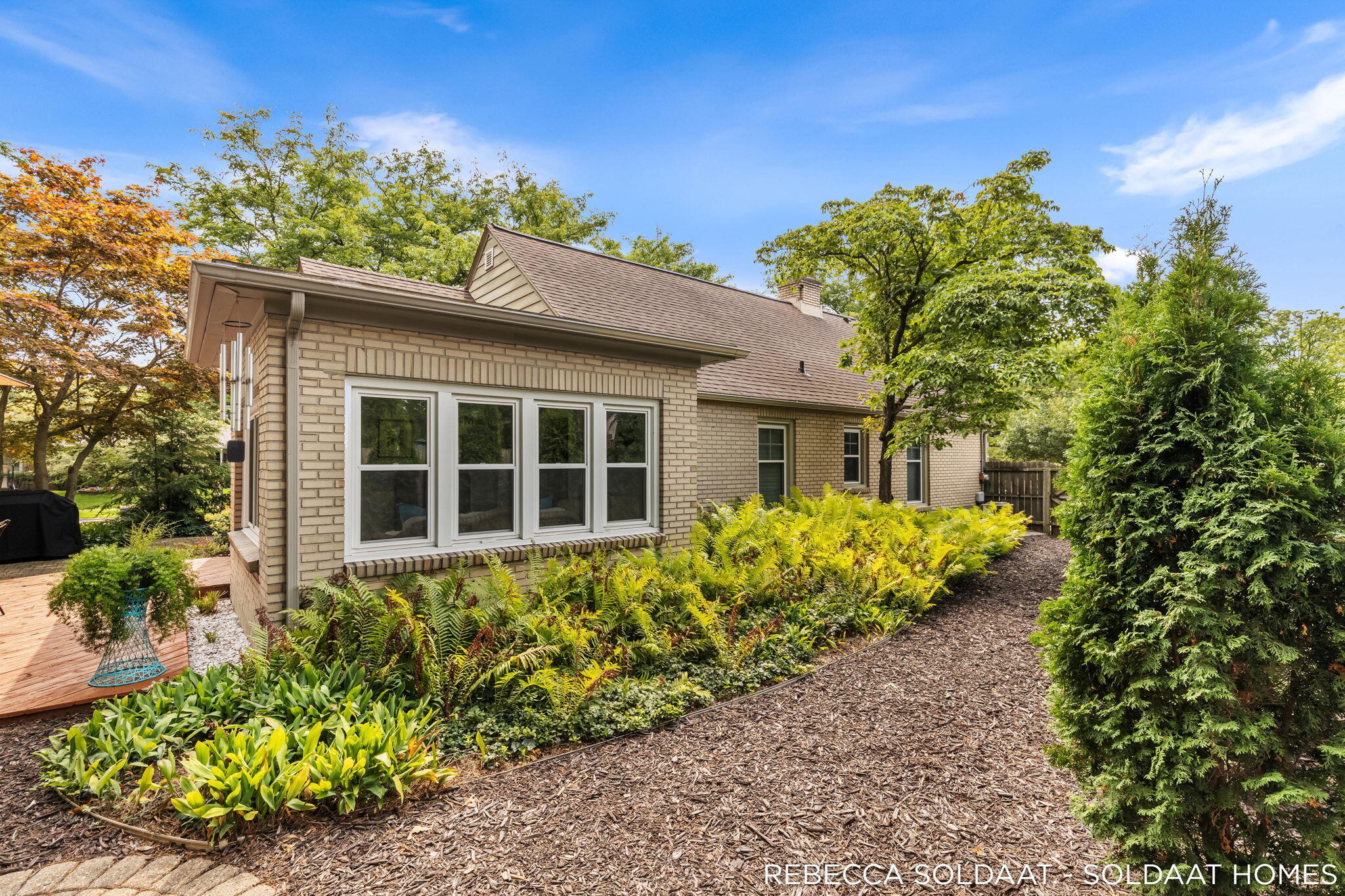 409 Marywood Drive NE Grand Rapids MI 49505
