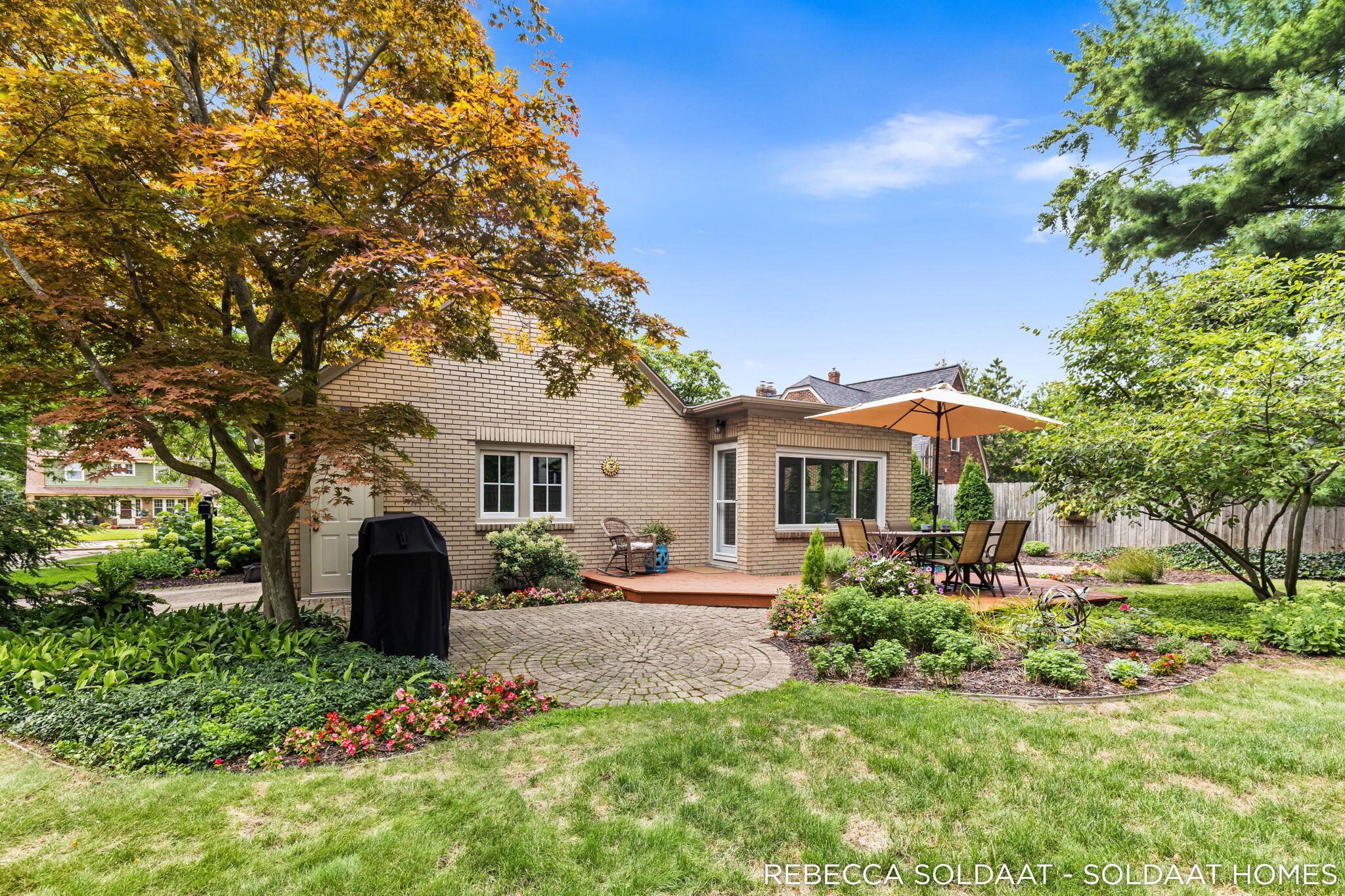 409 Marywood Drive NE Grand Rapids MI 49505