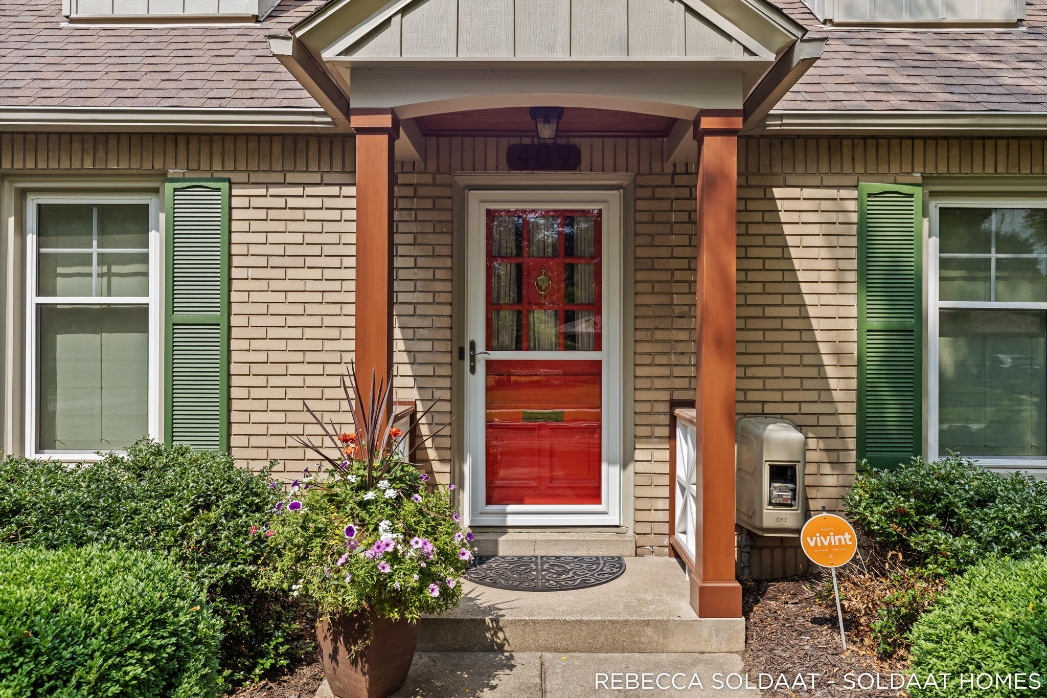 409 Marywood Drive NE Grand Rapids MI 49505