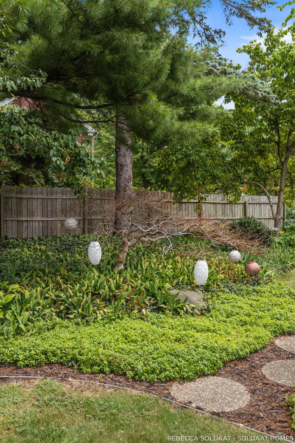 409 Marywood Drive NE Grand Rapids MI 49505