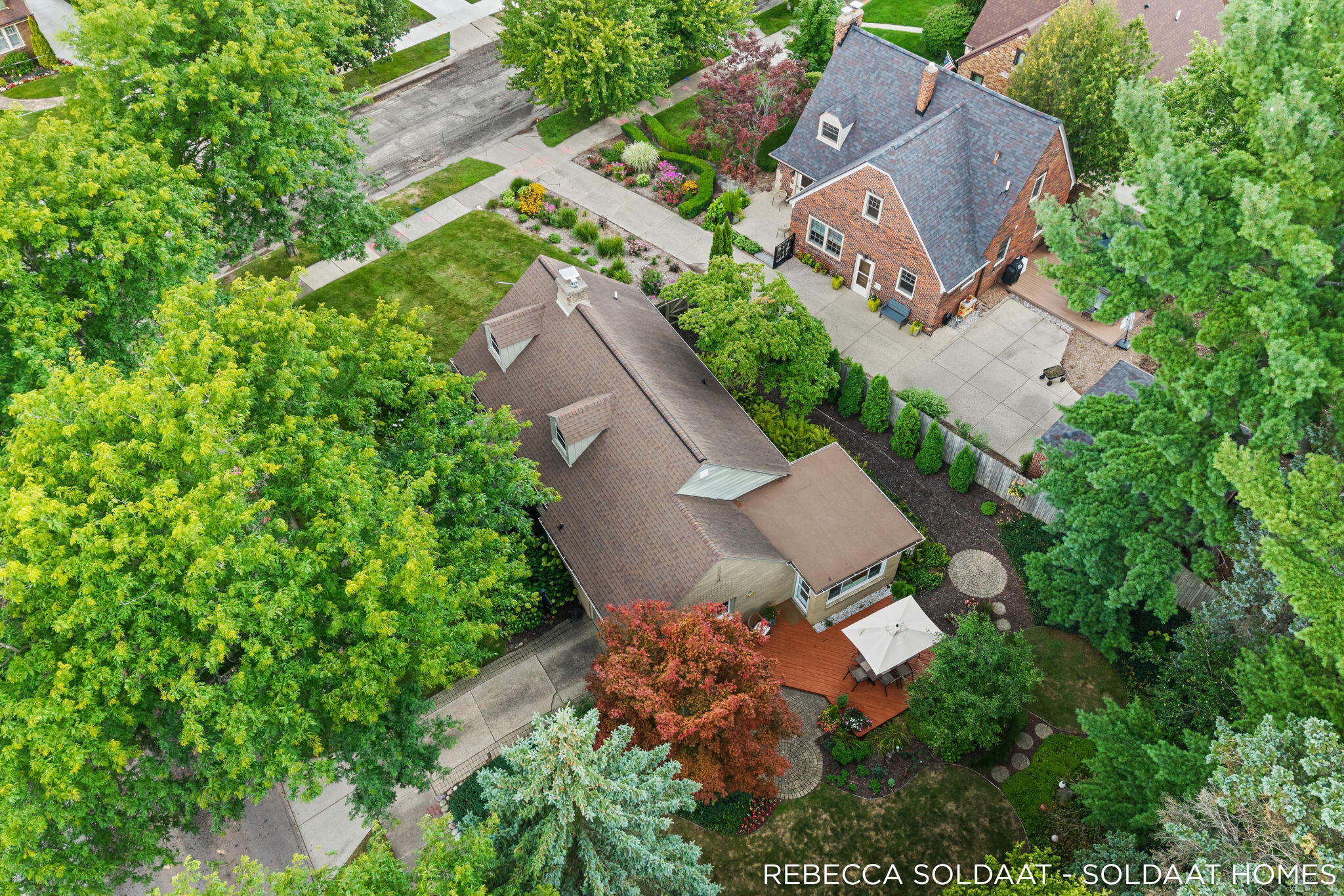 409 Marywood Drive NE Grand Rapids MI 49505