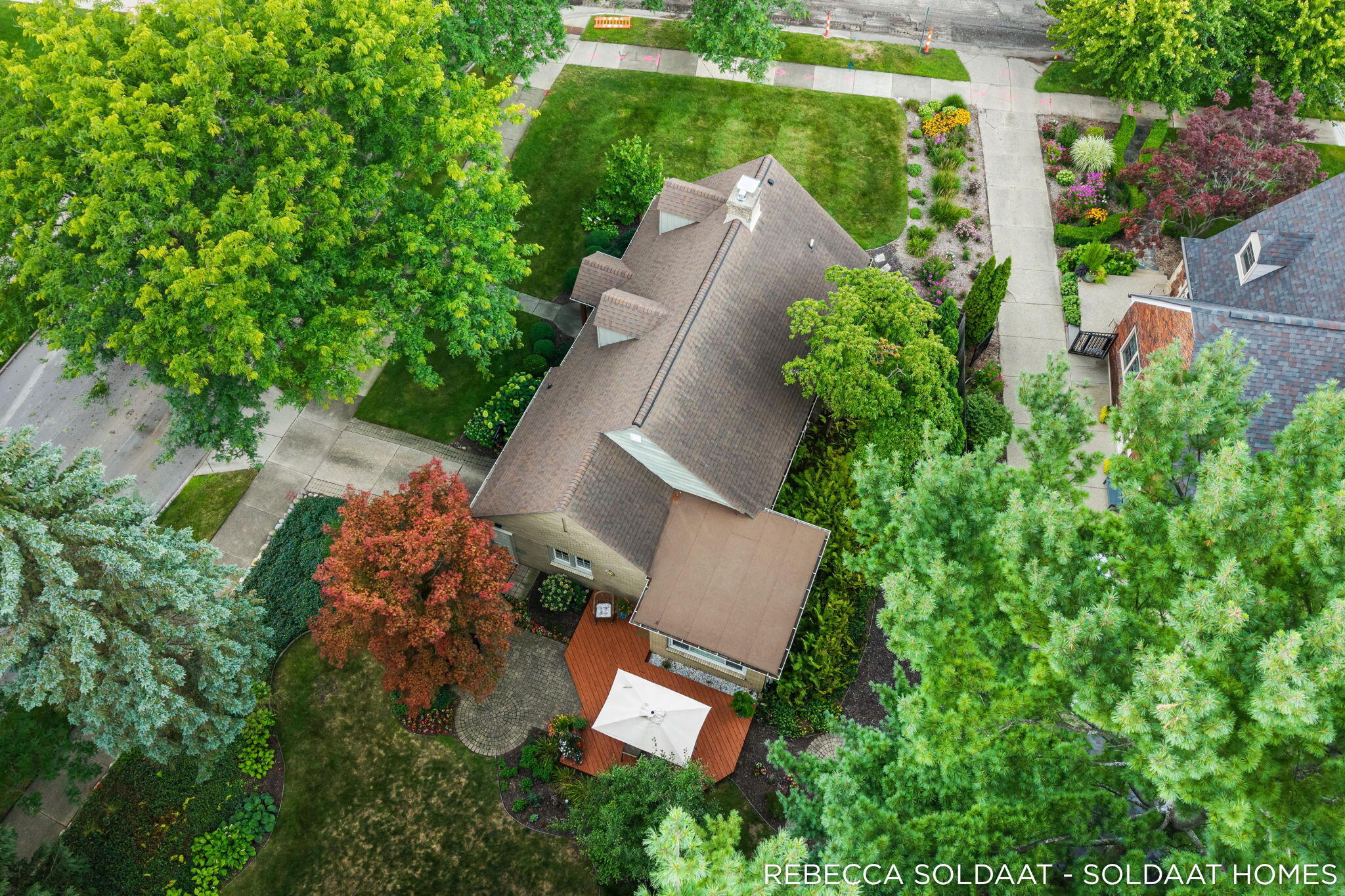 409 Marywood Drive NE Grand Rapids MI 49505