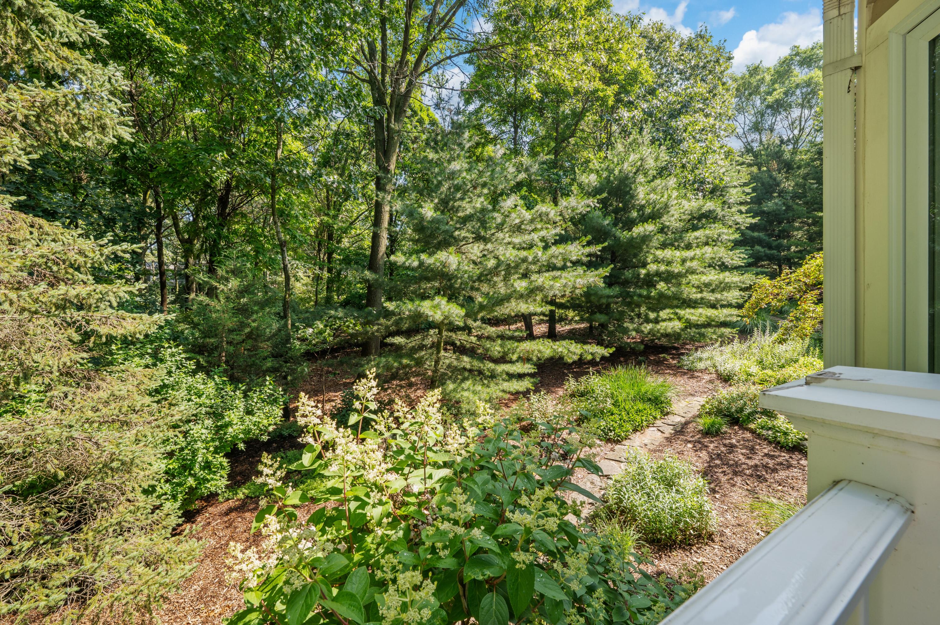 3003 Dunes Valley Path Stevensville MI 49127