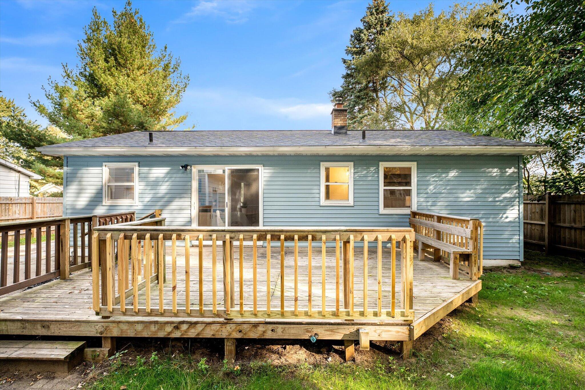 1224 Ecklund Street NE Grand Rapids MI 49505
