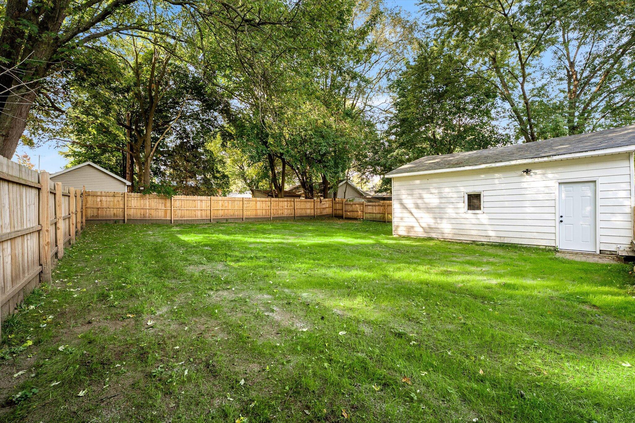 1224 Ecklund Street NE Grand Rapids MI 49505