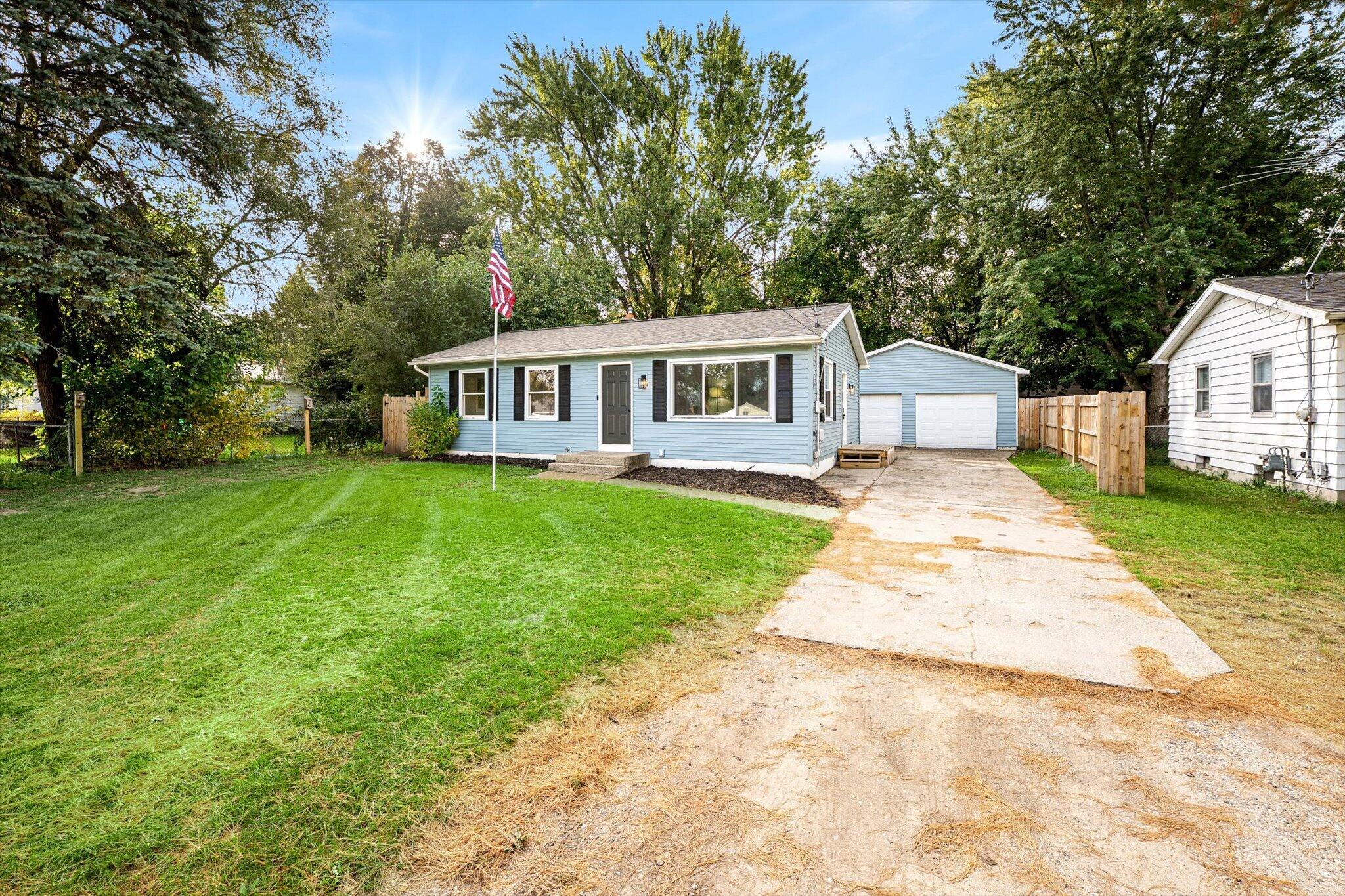 1224 Ecklund Street NE Grand Rapids MI 49505