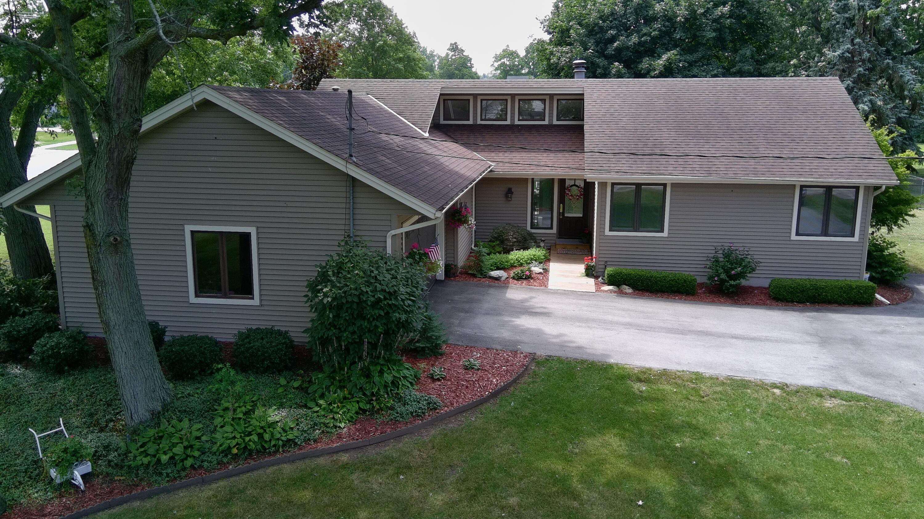 6012 147th Avenue Holland MI 49423
