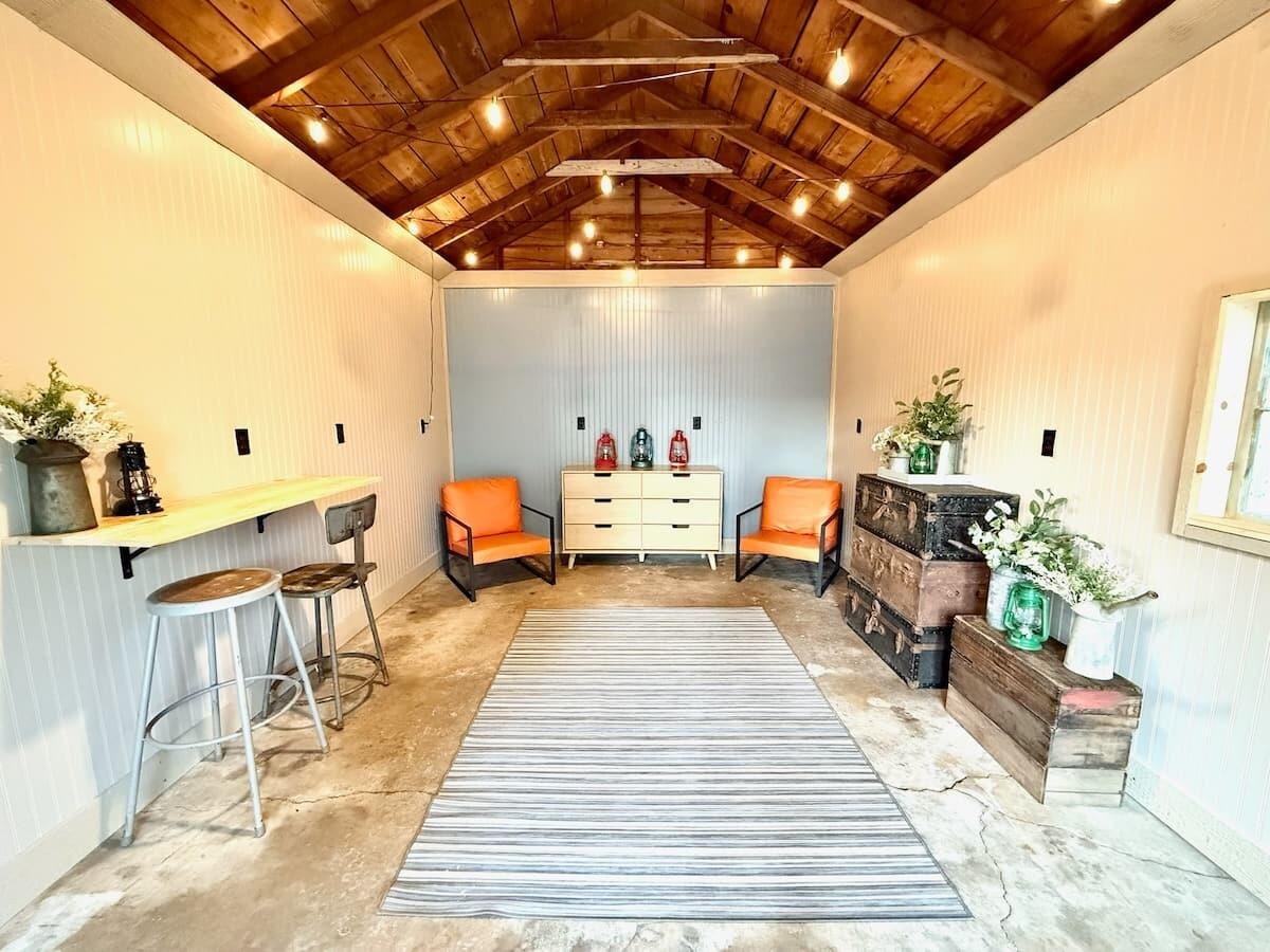 8004 Lakewood Drive Coloma MI 49038