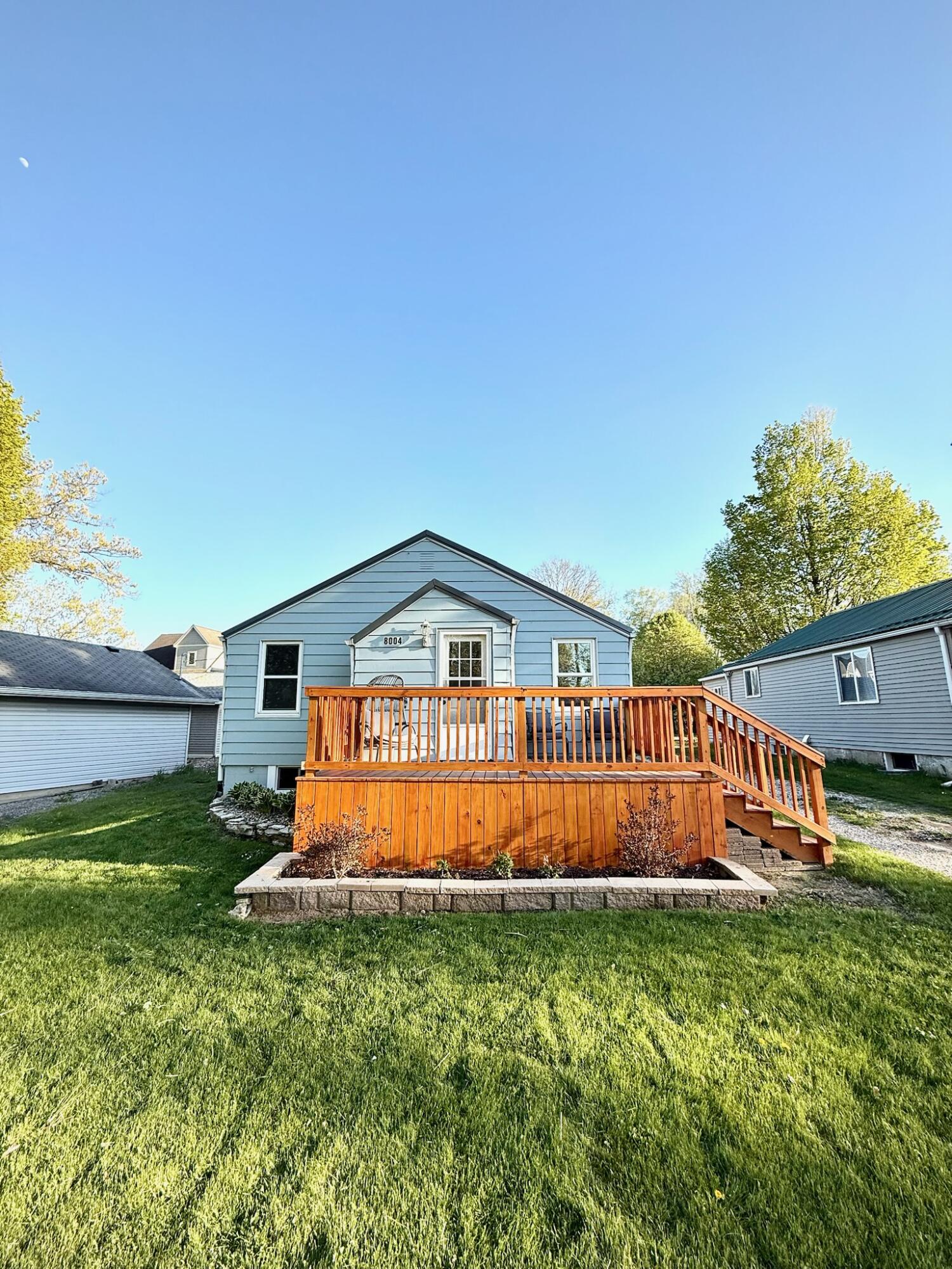 8004 Lakewood Drive Coloma MI 49038