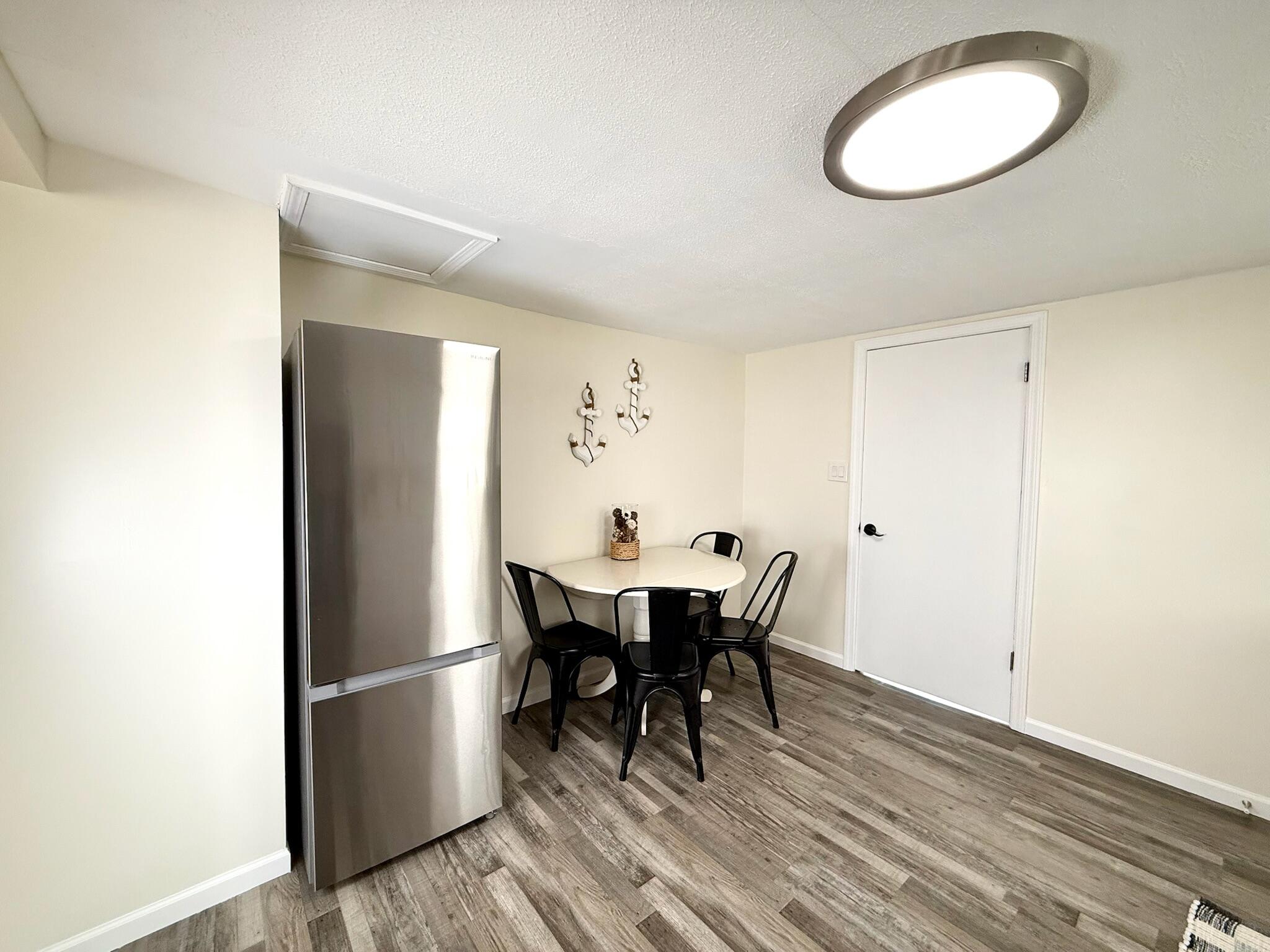 8004 Lakewood Drive Coloma MI 49038