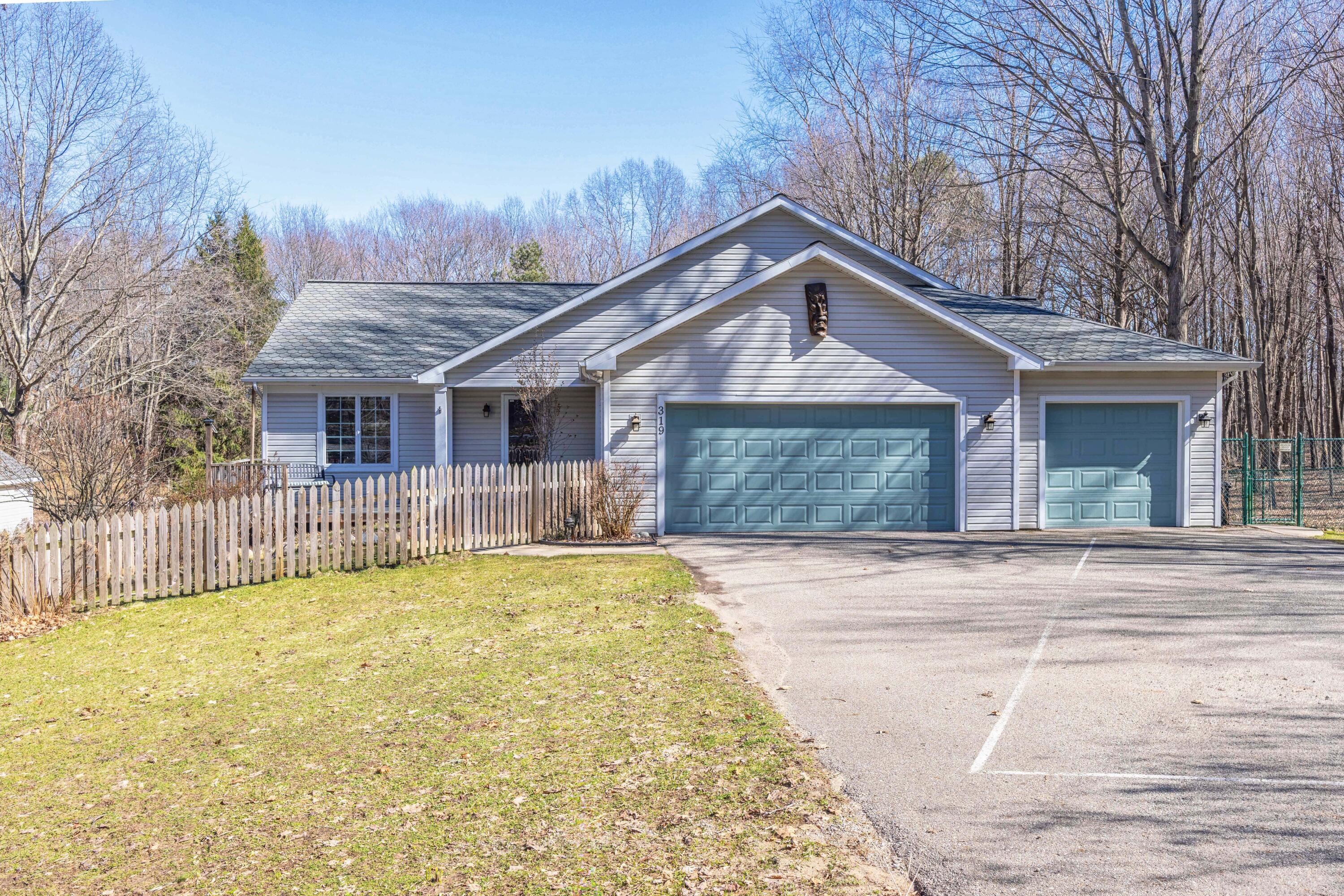 319 S Union Street Douglas MI 49406
