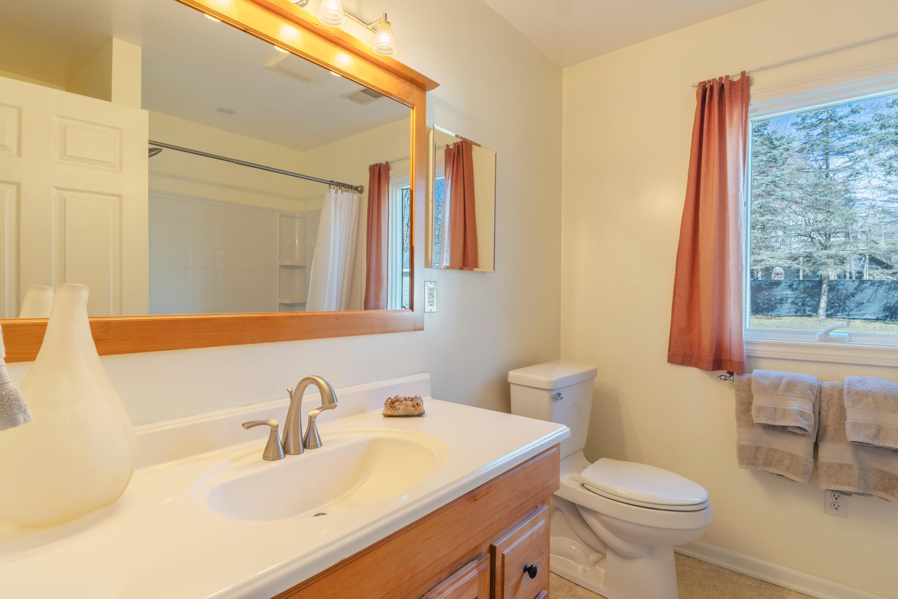 319 S Union Street Douglas MI 49406