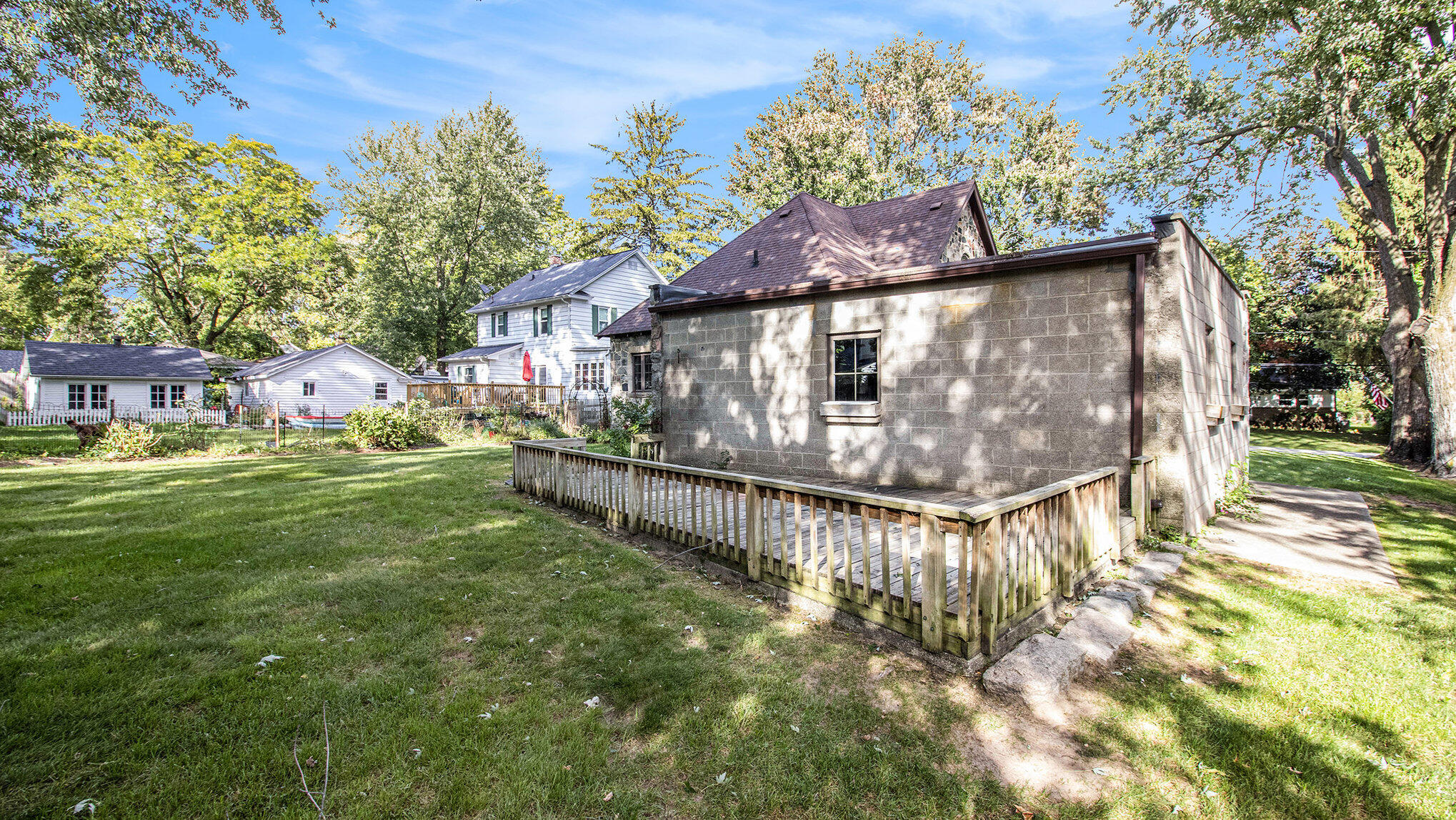 415 Charlotte Avenue NW Grand Rapids MI 49504