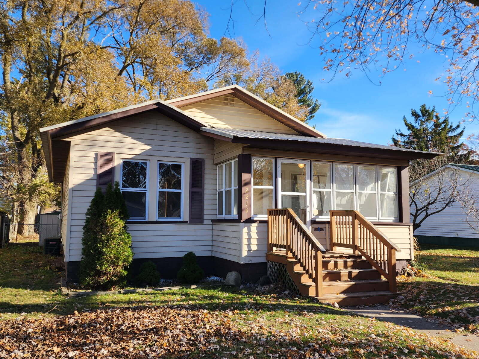 2214 Torrent Street Muskegon MI 49441