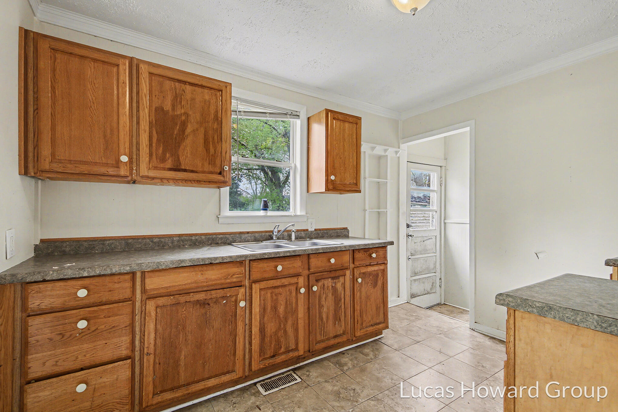 3532 Lowden Street Kalamazoo MI 49008