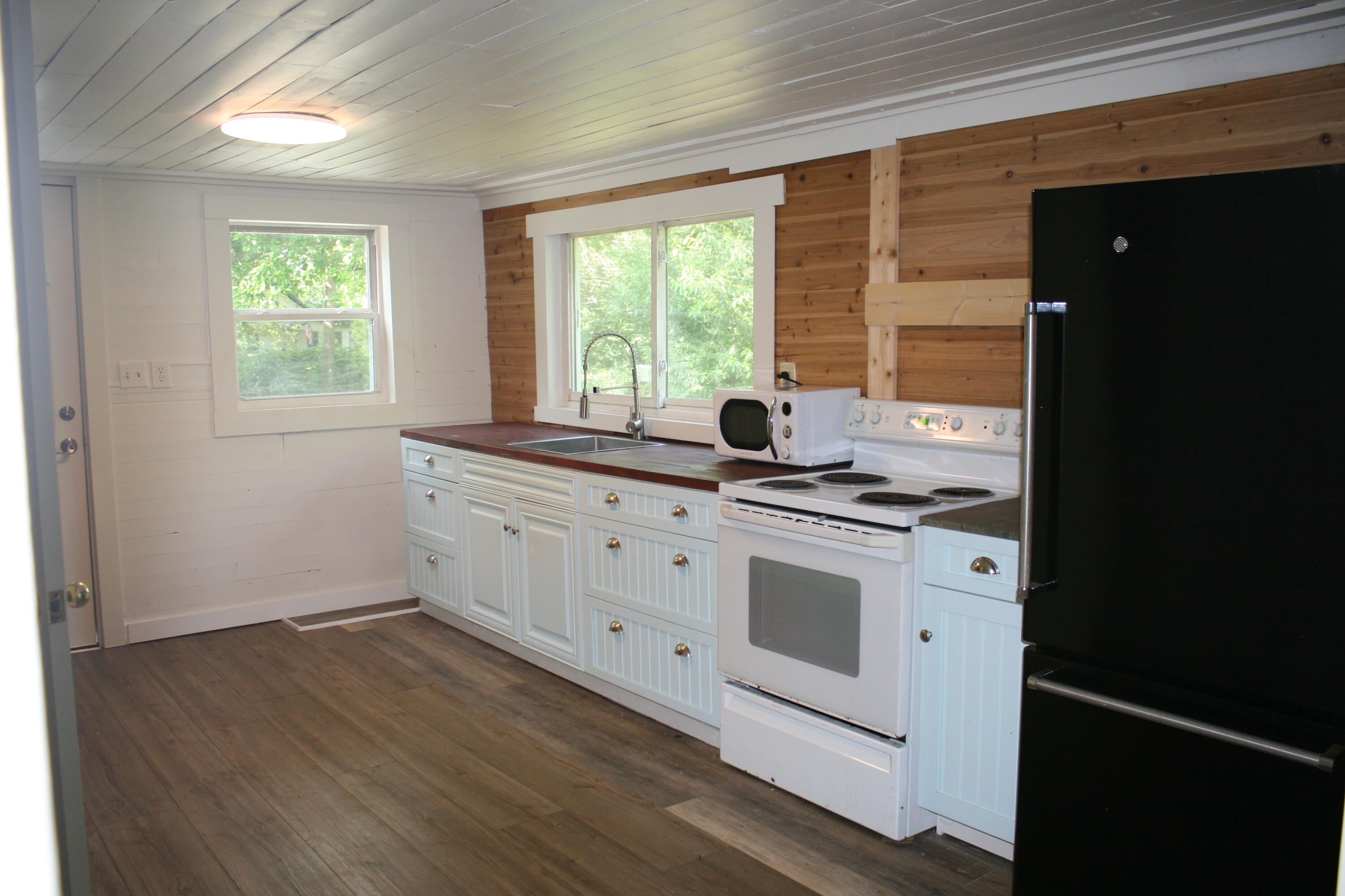 389 Parker Avenue Benton Harbor MI 49022