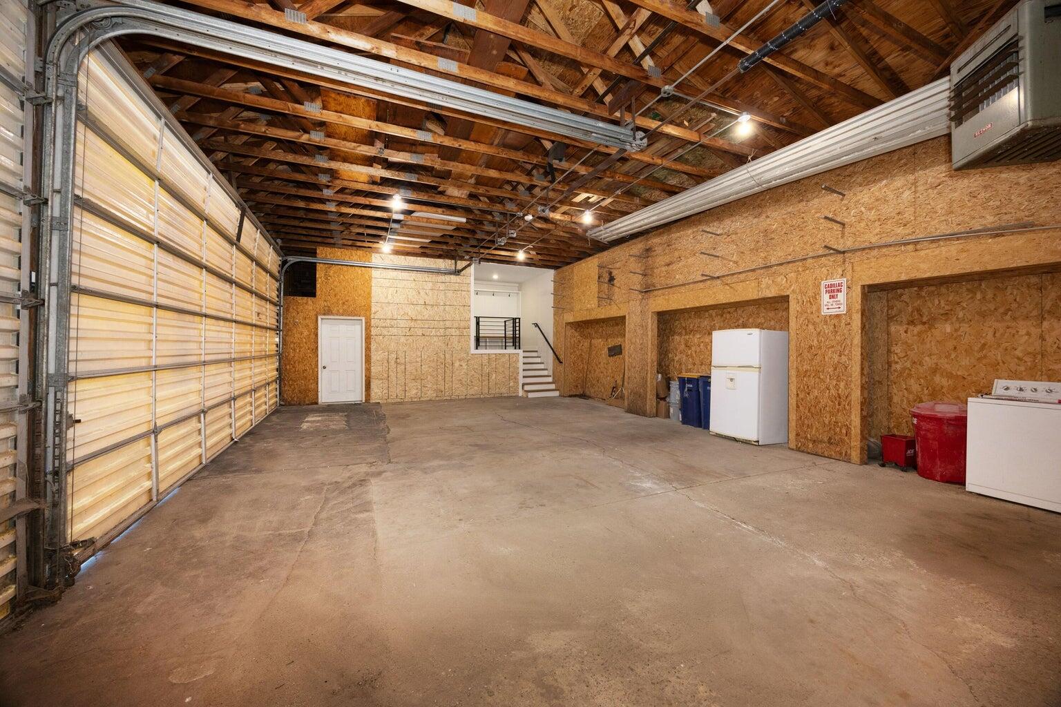 349 Baynton Avenue NE Grand Rapids MI 49503
